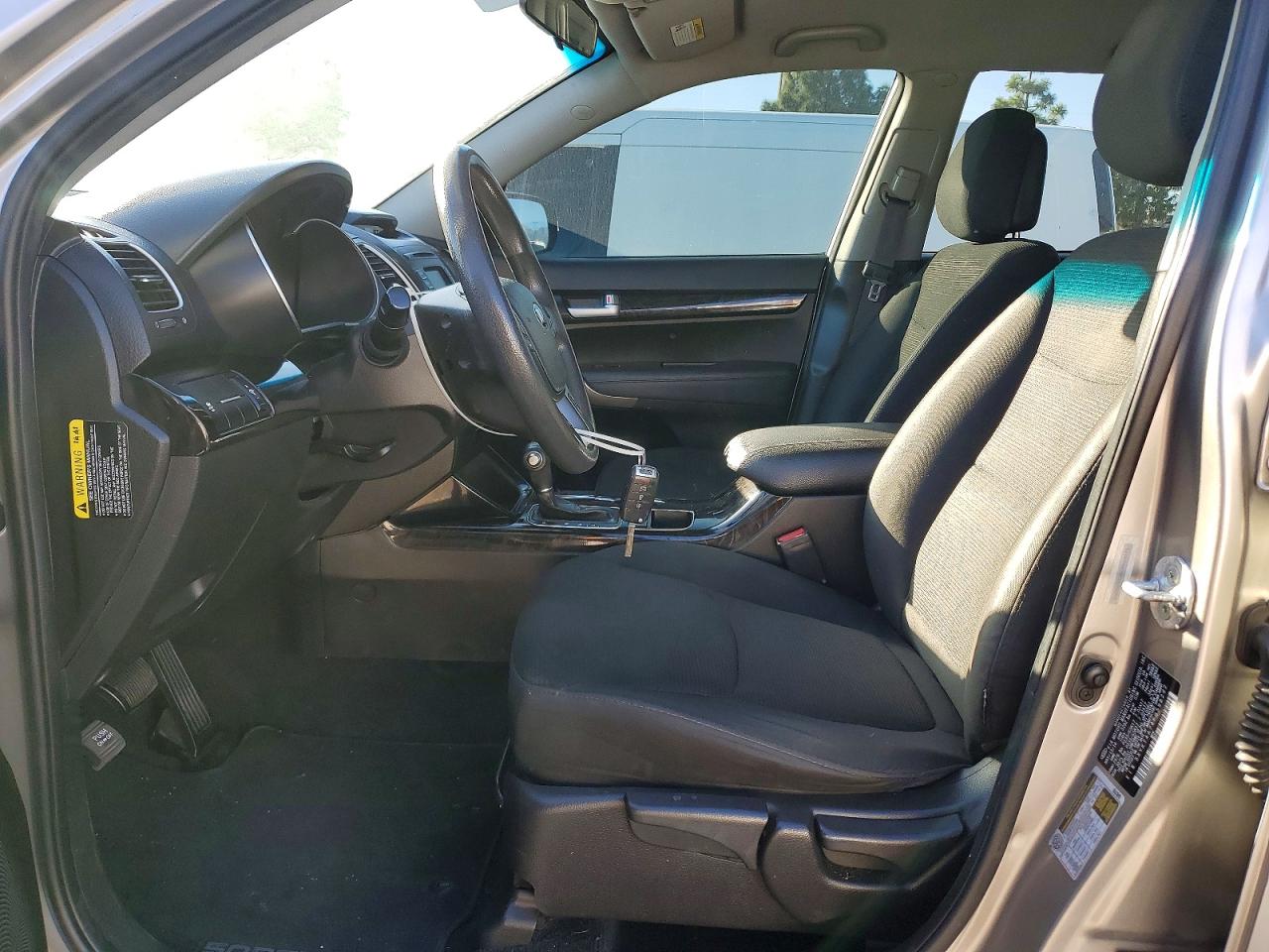2015 KIA SORENTO LX photo 7