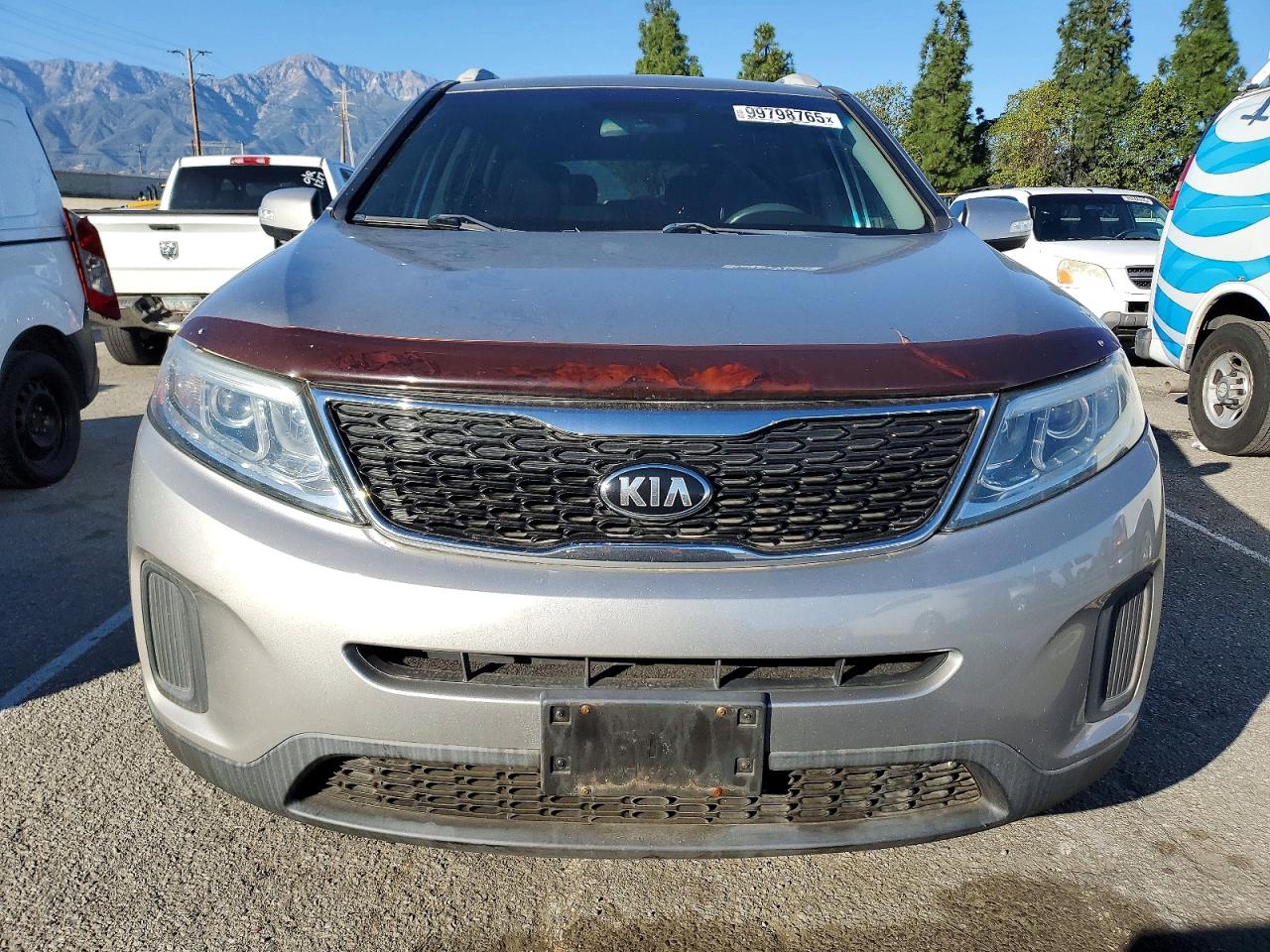 2015 KIA SORENTO LX photo 5