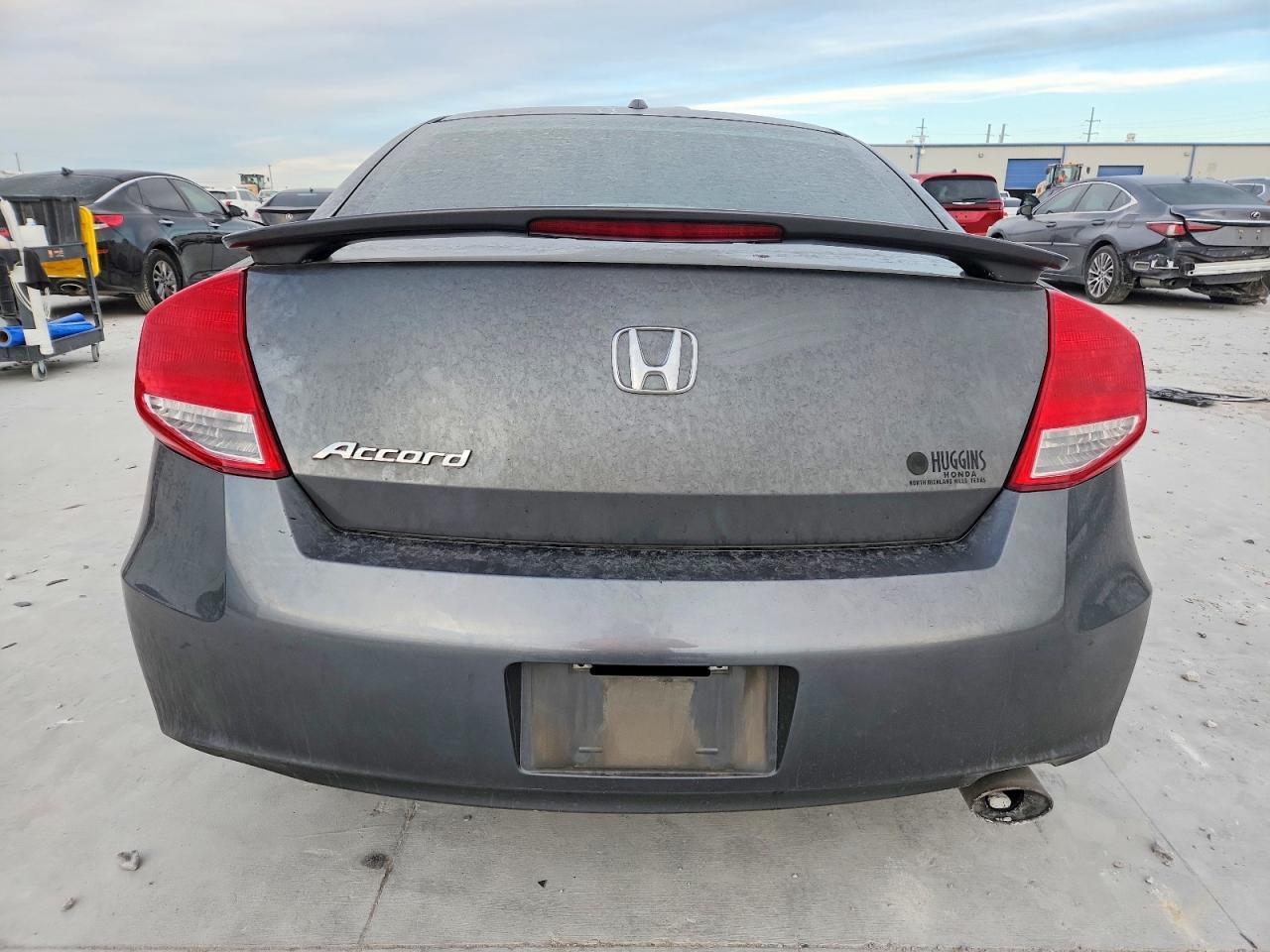 2011 HONDA ACCORD EXL photo 6