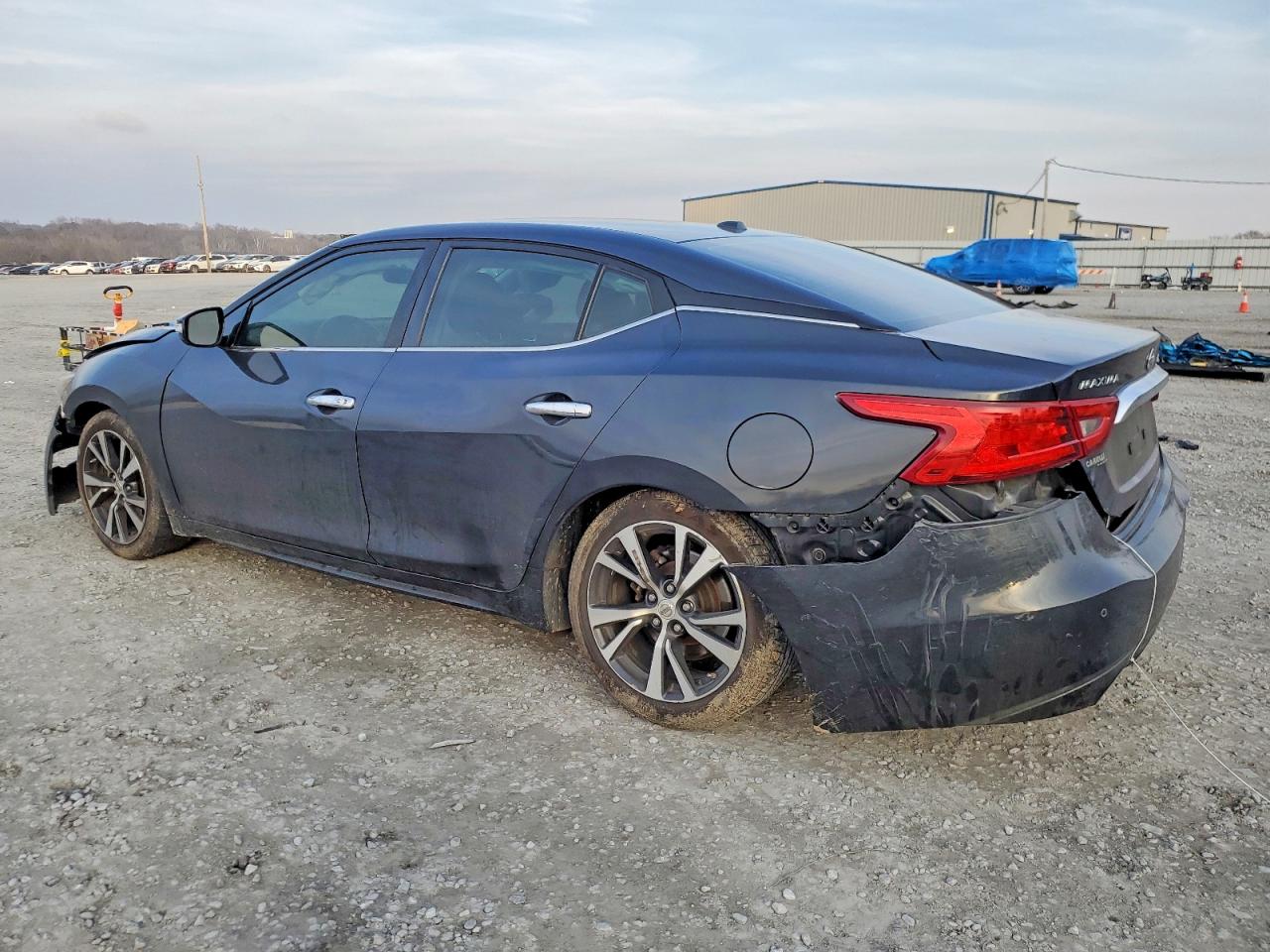 2017 NISSAN MAXIMA 3.5S photo 2