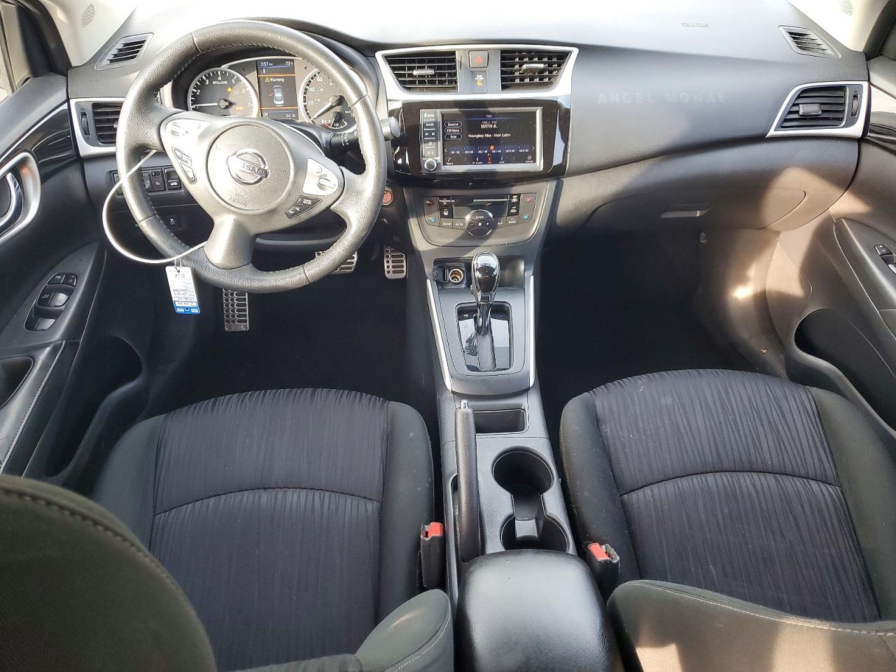2019 NISSAN SENTRA S photo 8