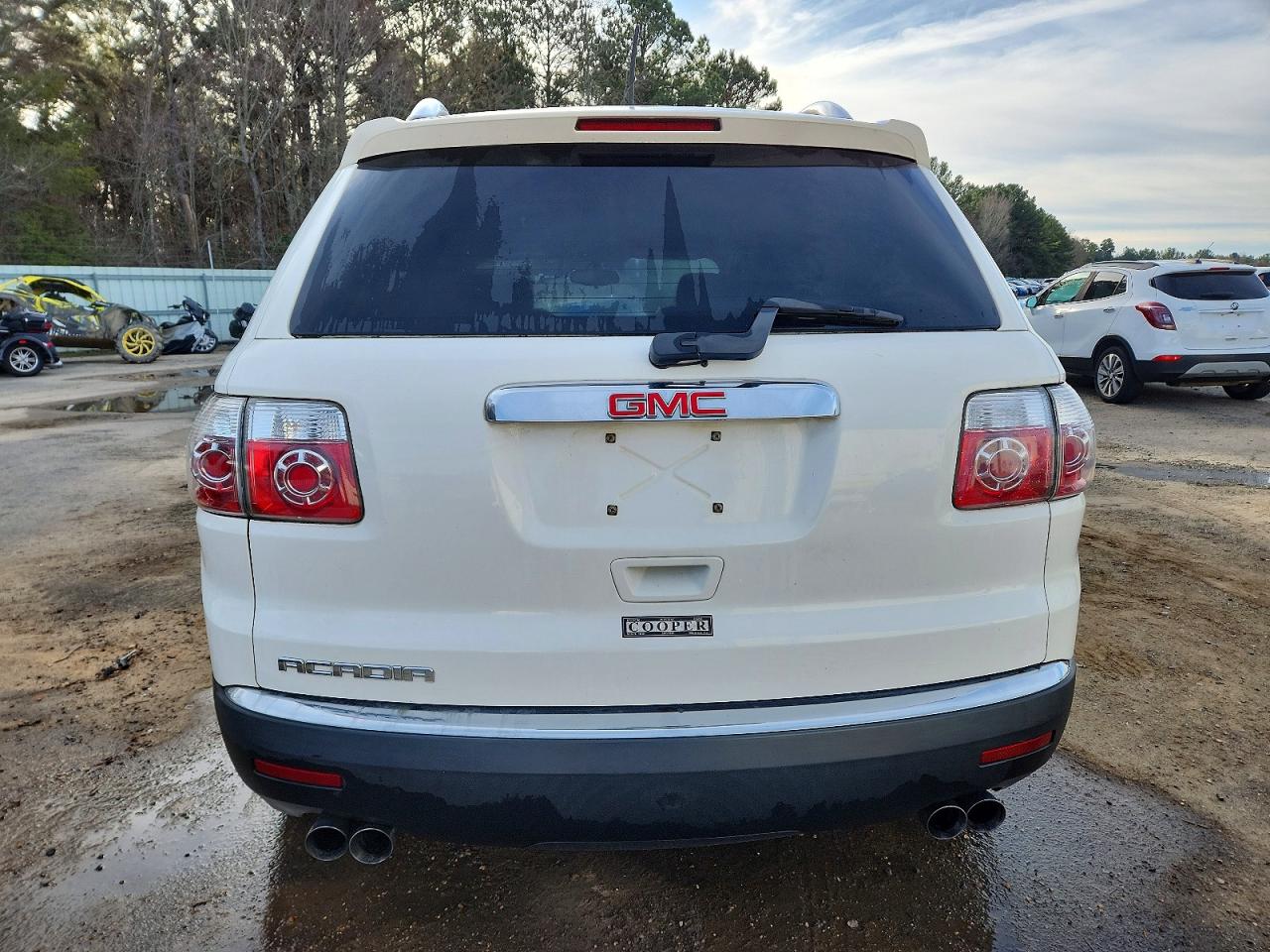 2008 GMC ACADIA SLE photo 6