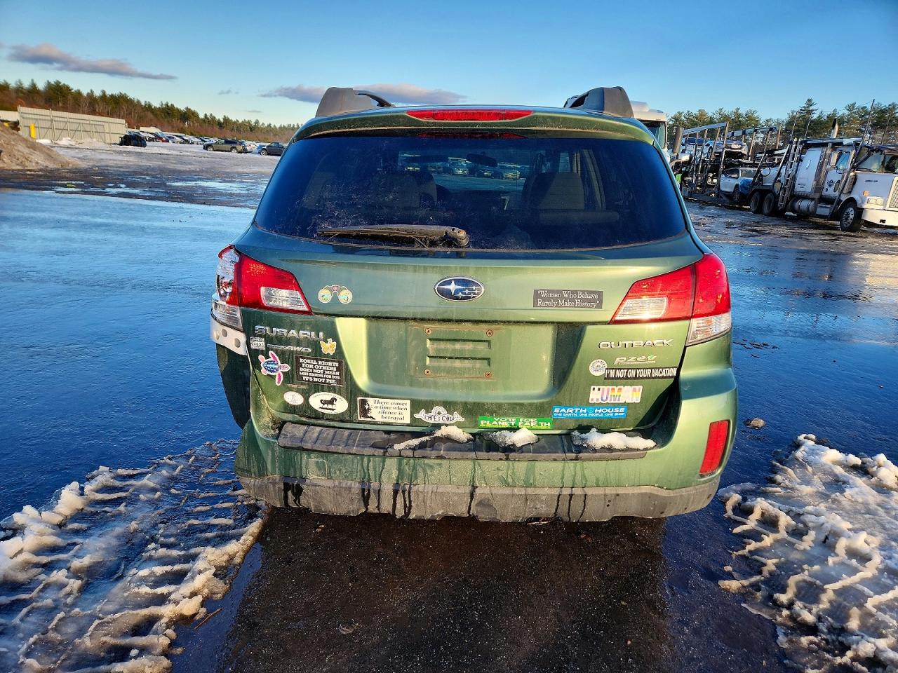 2012 SUBARU OUTBACK 2.5I PREMIUM photo 11
