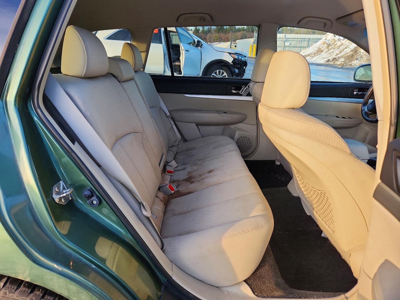 2012 SUBARU OUTBACK 2.5I PREMIUM photo 19
