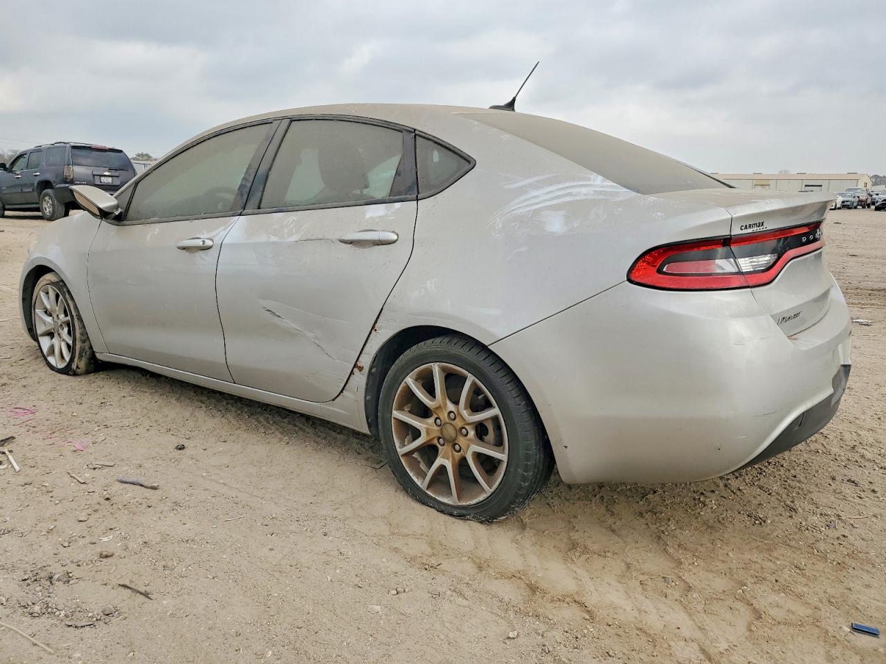 2013 DODGE DART SXT photo 2