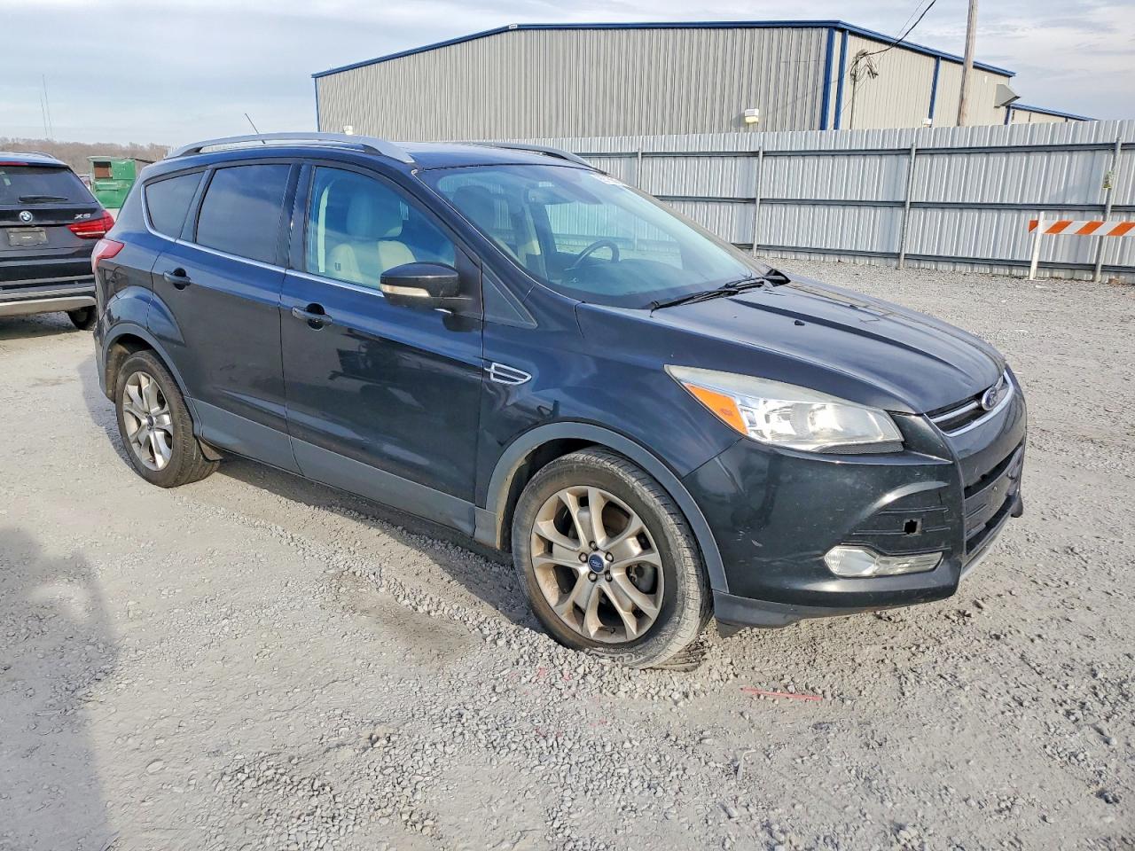 2014 FORD ESCAPE photo 4