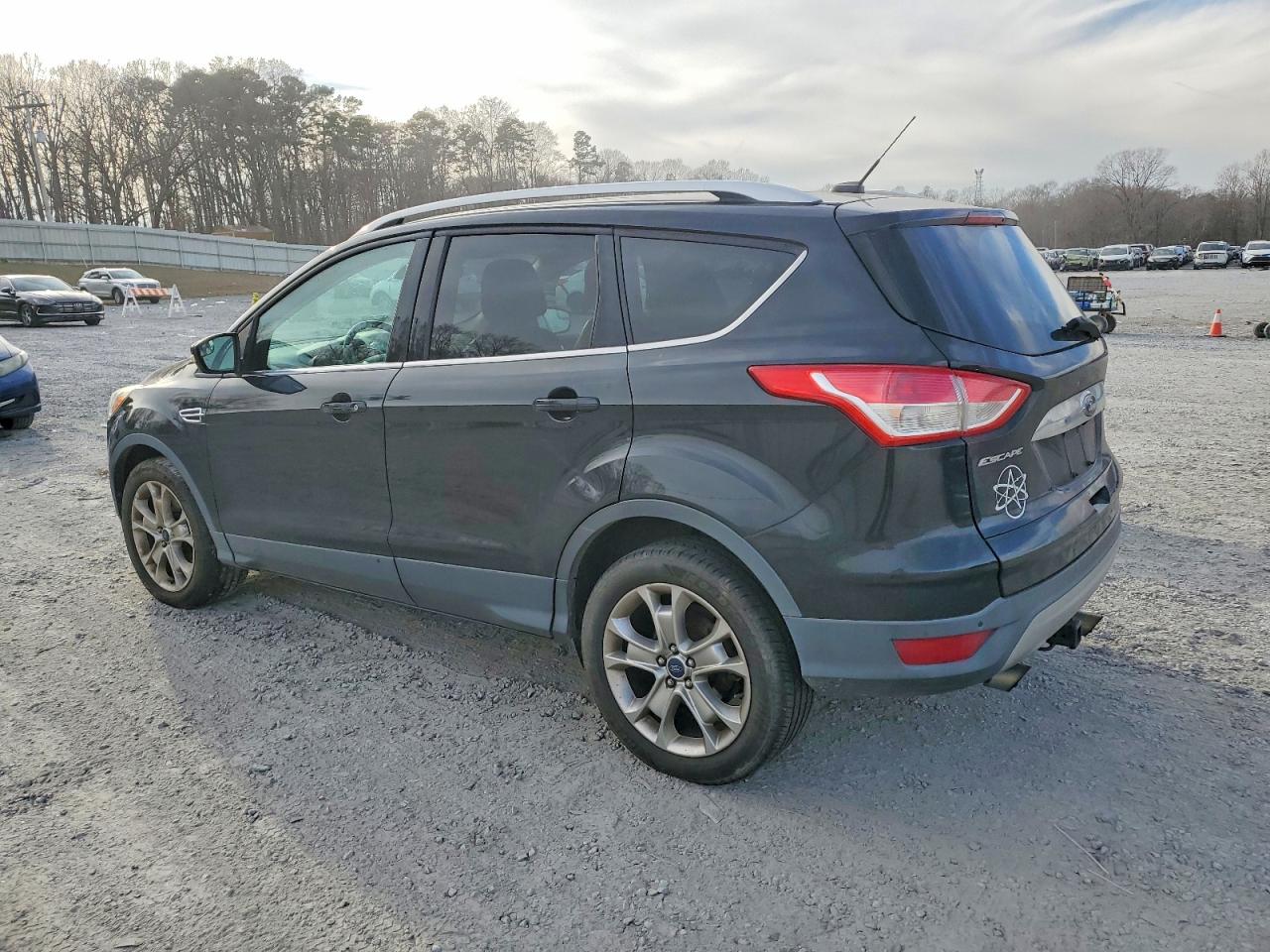 2014 FORD ESCAPE photo 2