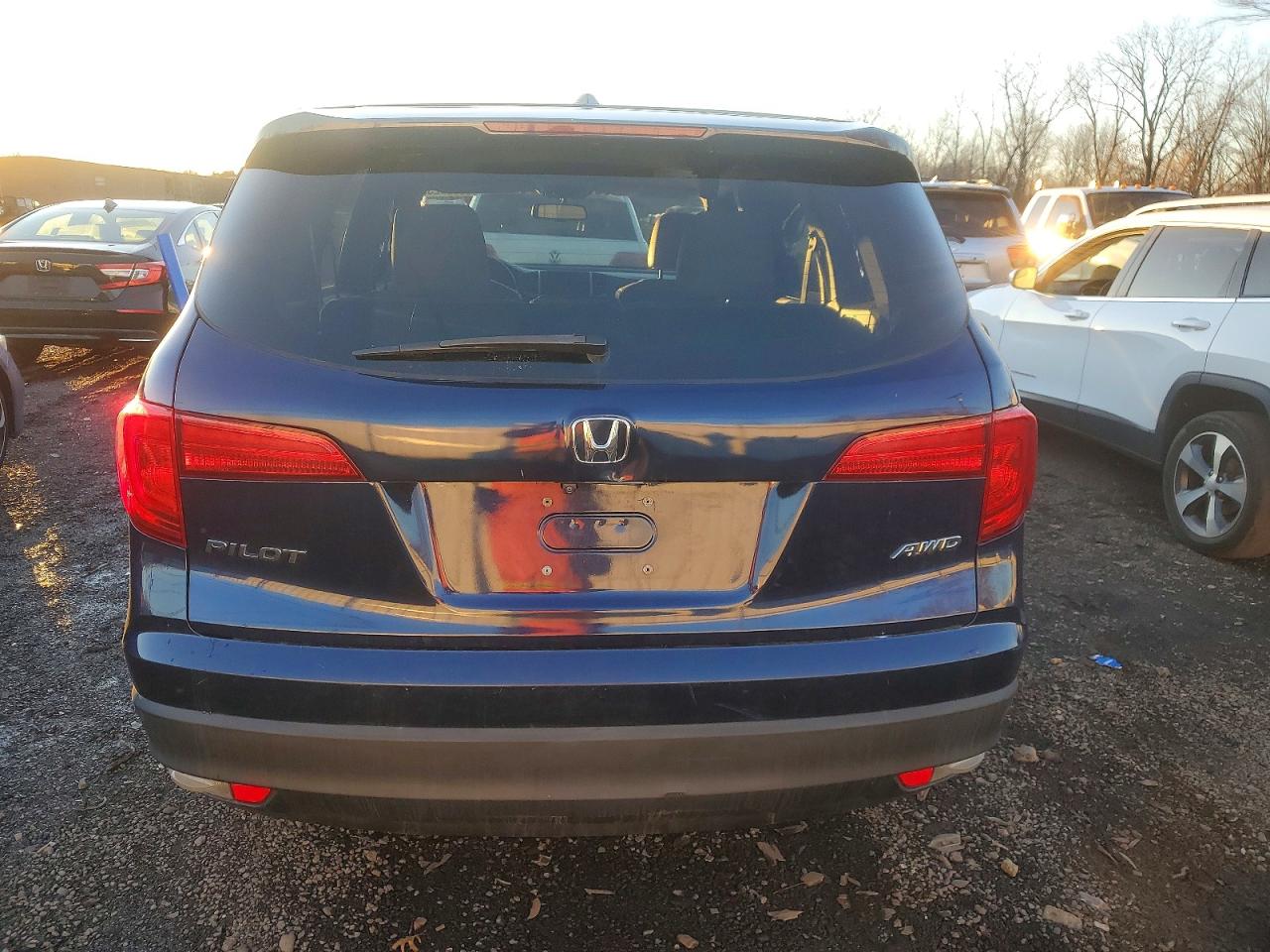2016 HONDA PILOT EXL photo 6