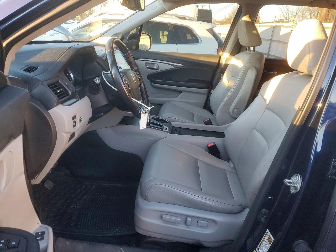 2016 HONDA PILOT EXL photo 7