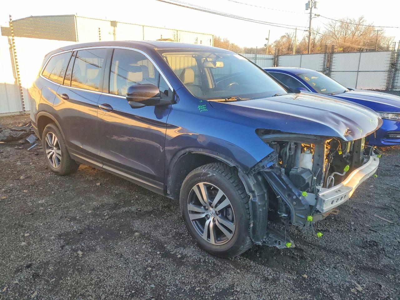 2016 HONDA PILOT EXL photo 4