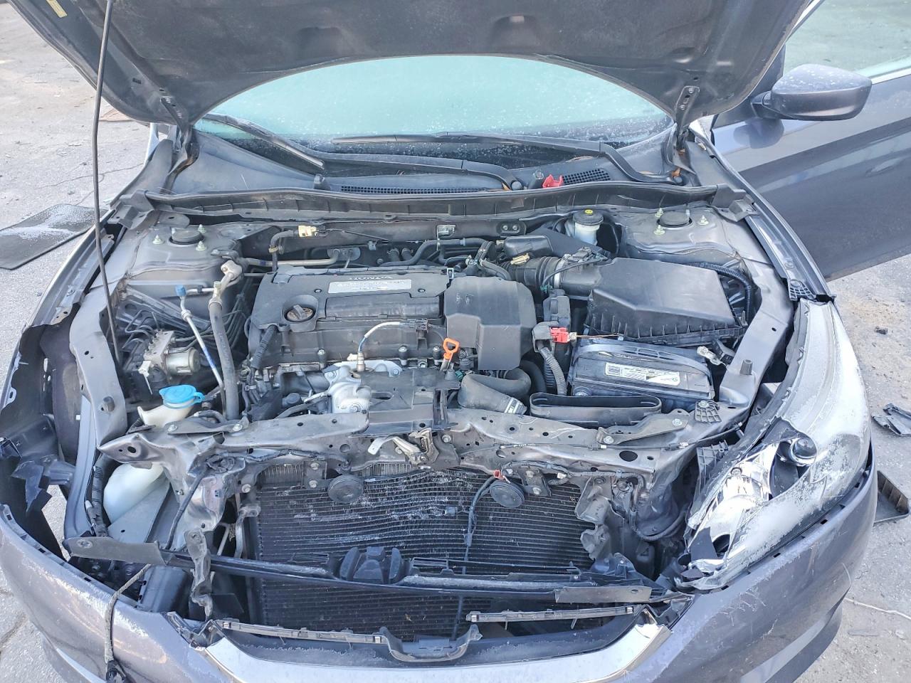 2013 HONDA ACCORD LX photo 11