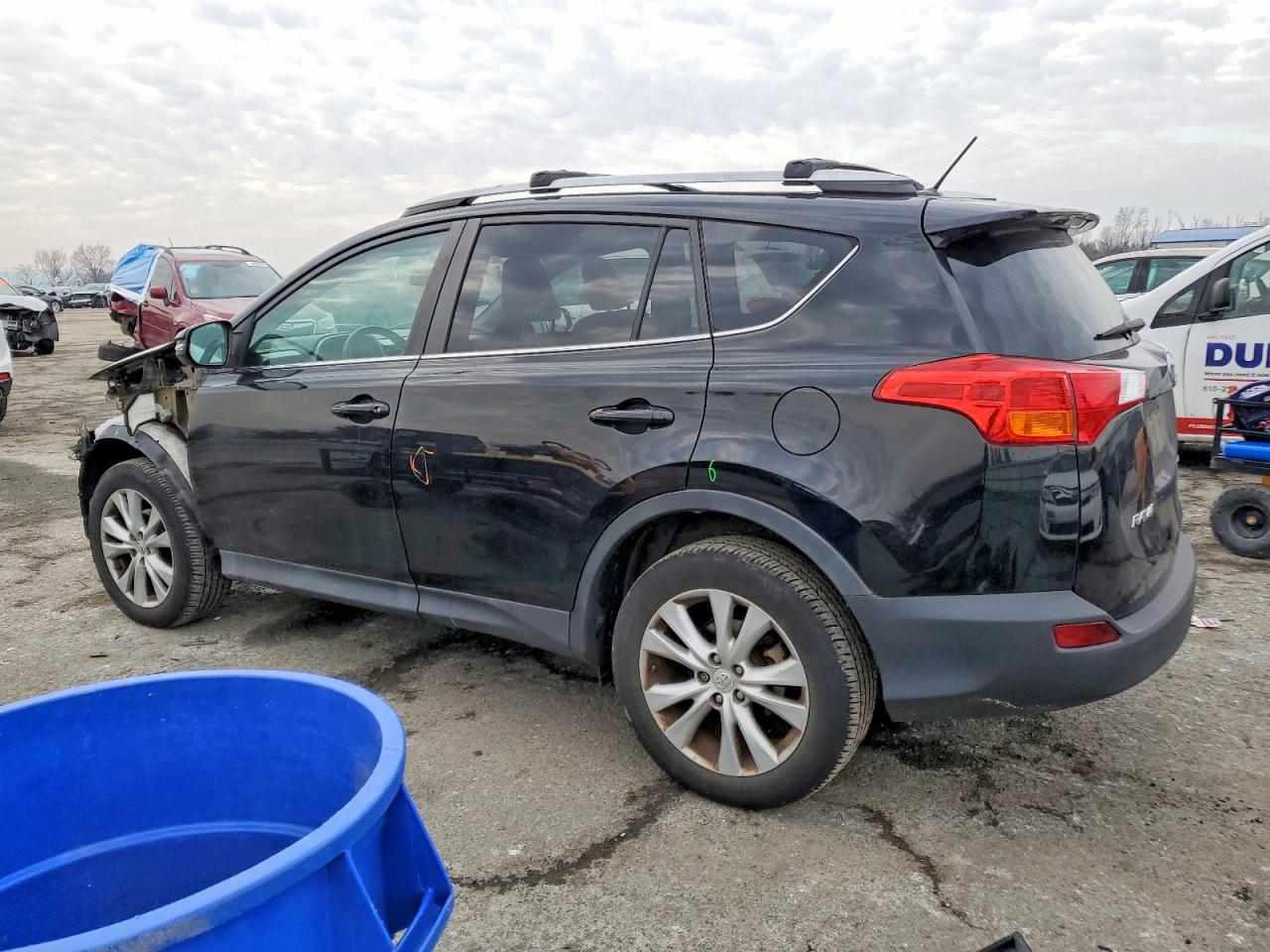 2015 TOYOTA RAV4 LIMITED photo 2