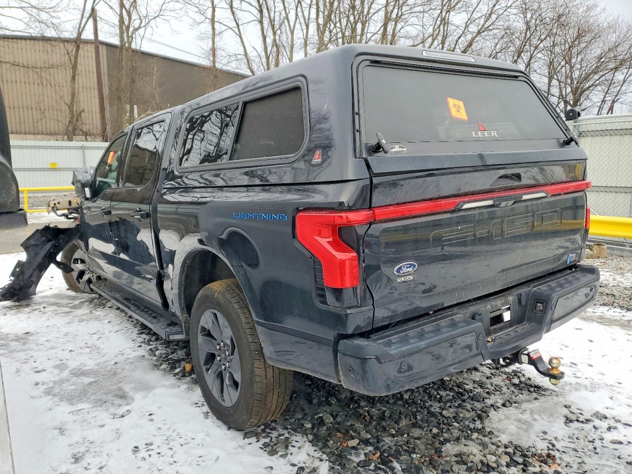 2022 FORD F150 LIGHTNING PRO photo 2