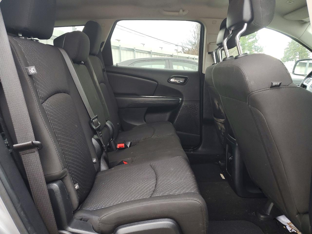 2018 DODGE JOURNEY SE photo 11