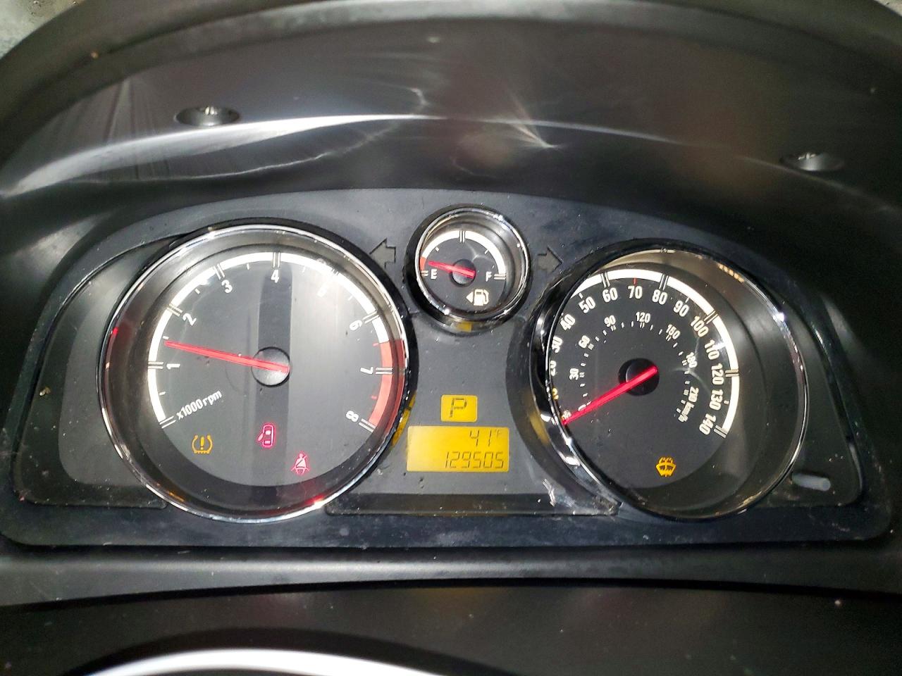 2008 SATURN VUE XR photo 9