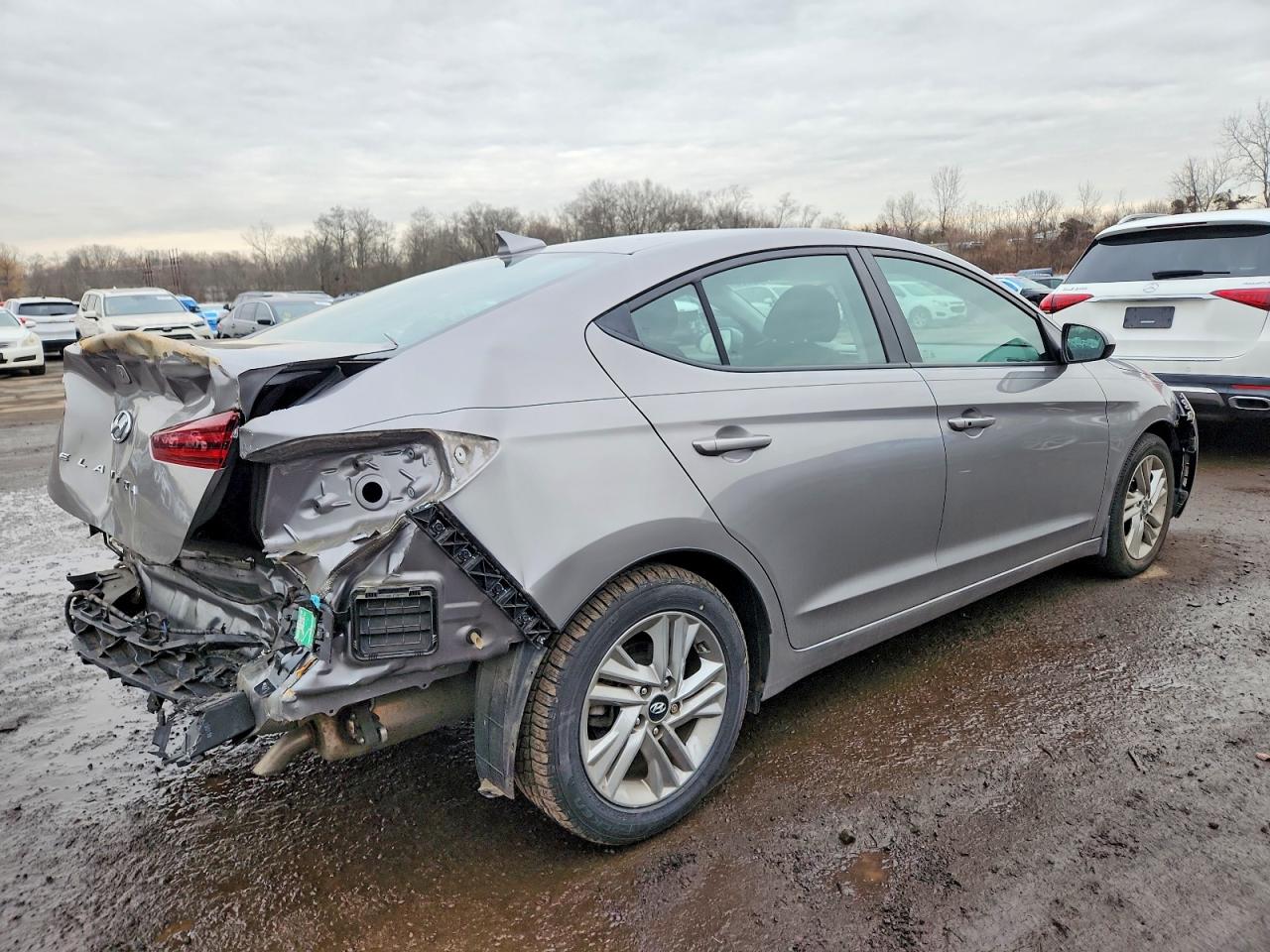 2020 HYUNDAI ELANTRA SEL photo 5