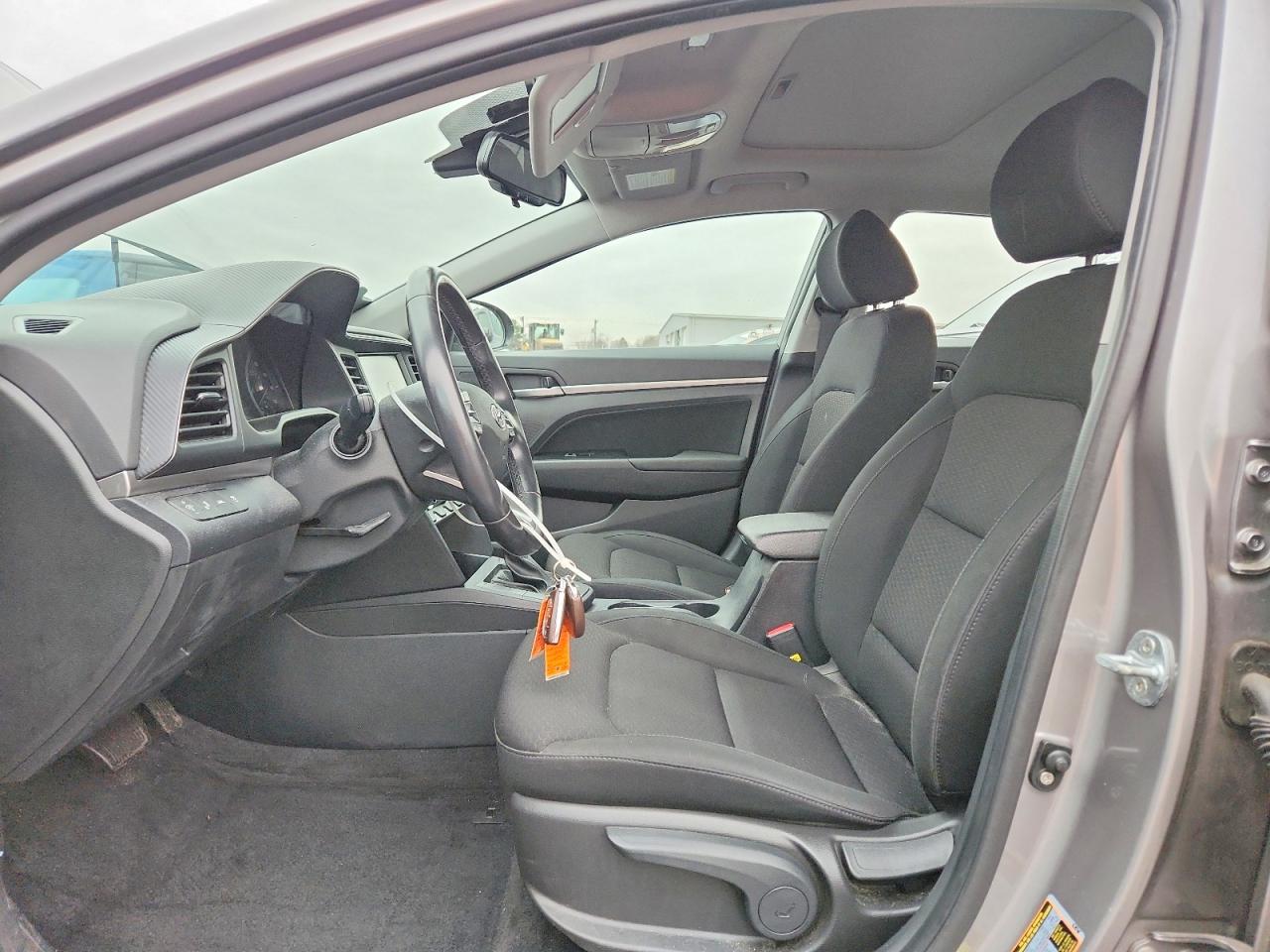 2020 HYUNDAI ELANTRA SEL photo 13