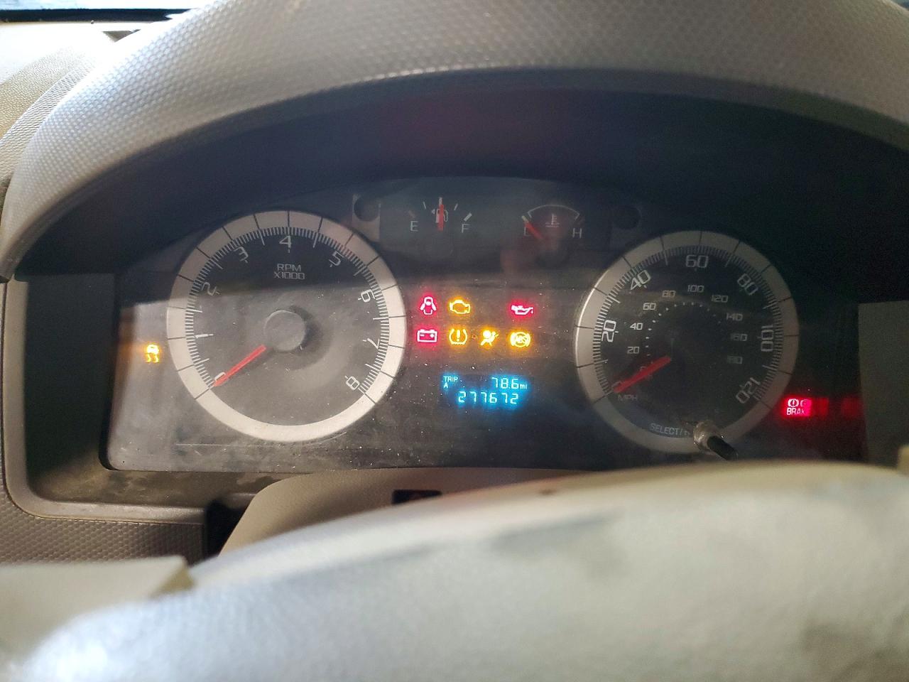 2008 FORD ESCAPE XLT photo 9