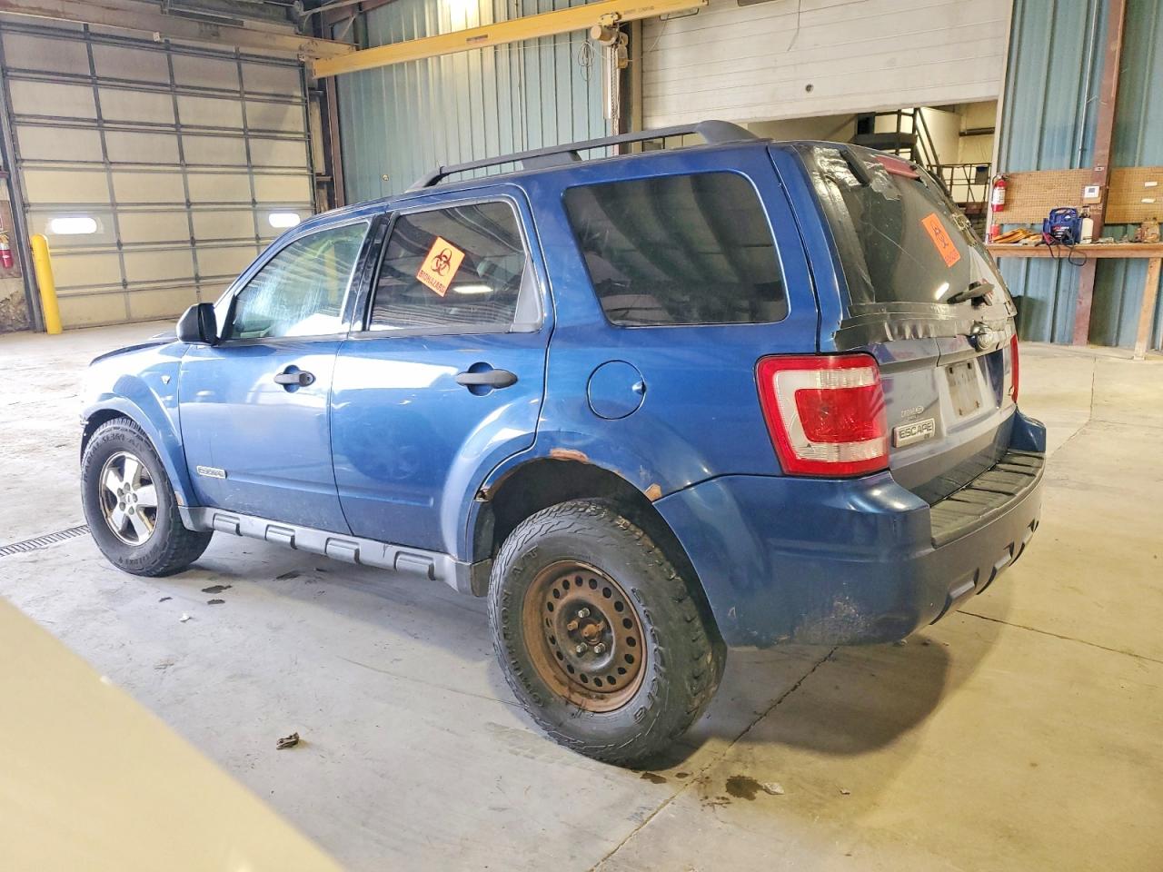 2008 FORD ESCAPE XLT photo 2