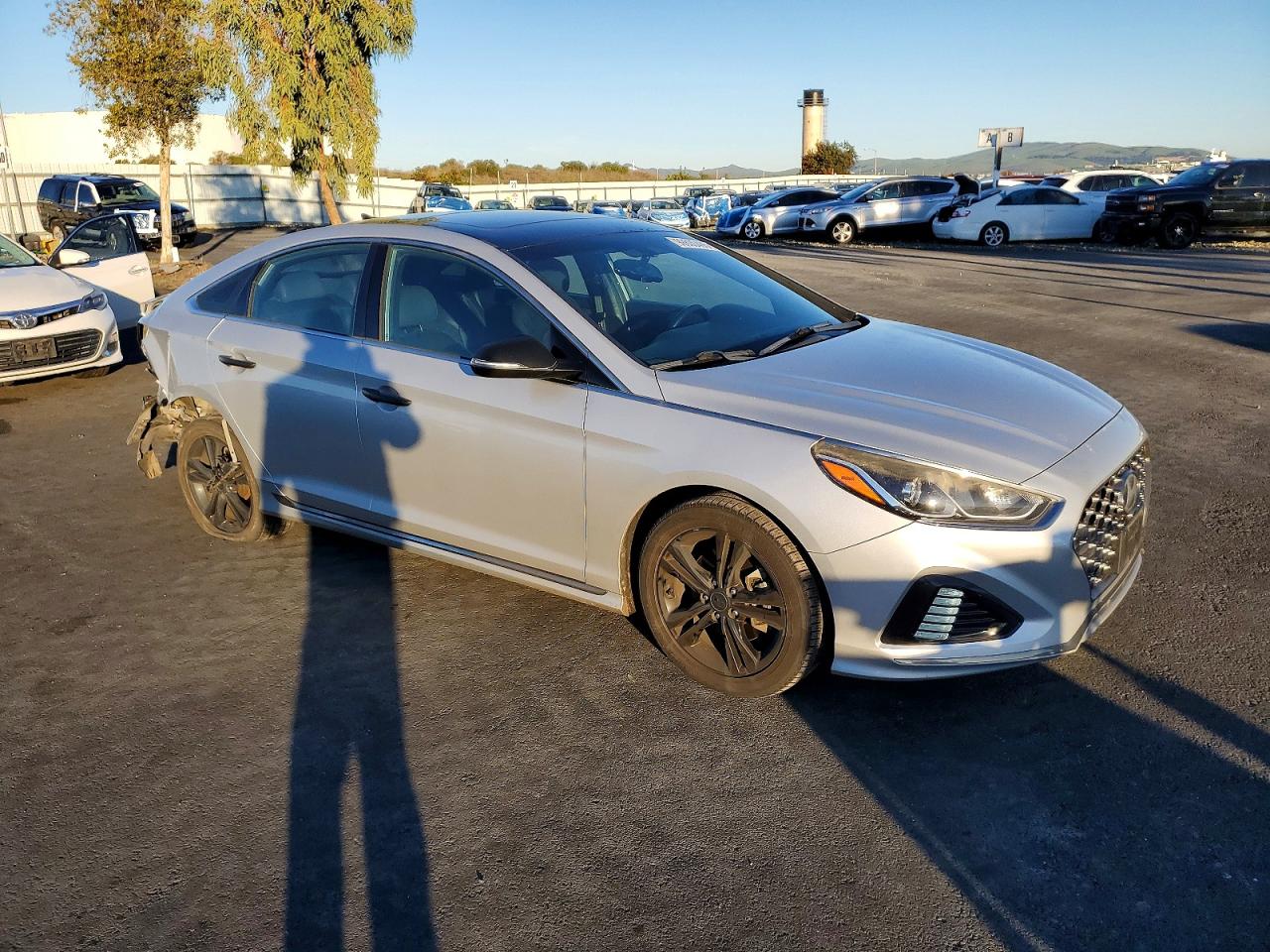 2018 HYUNDAI SONATA SPORT photo 4