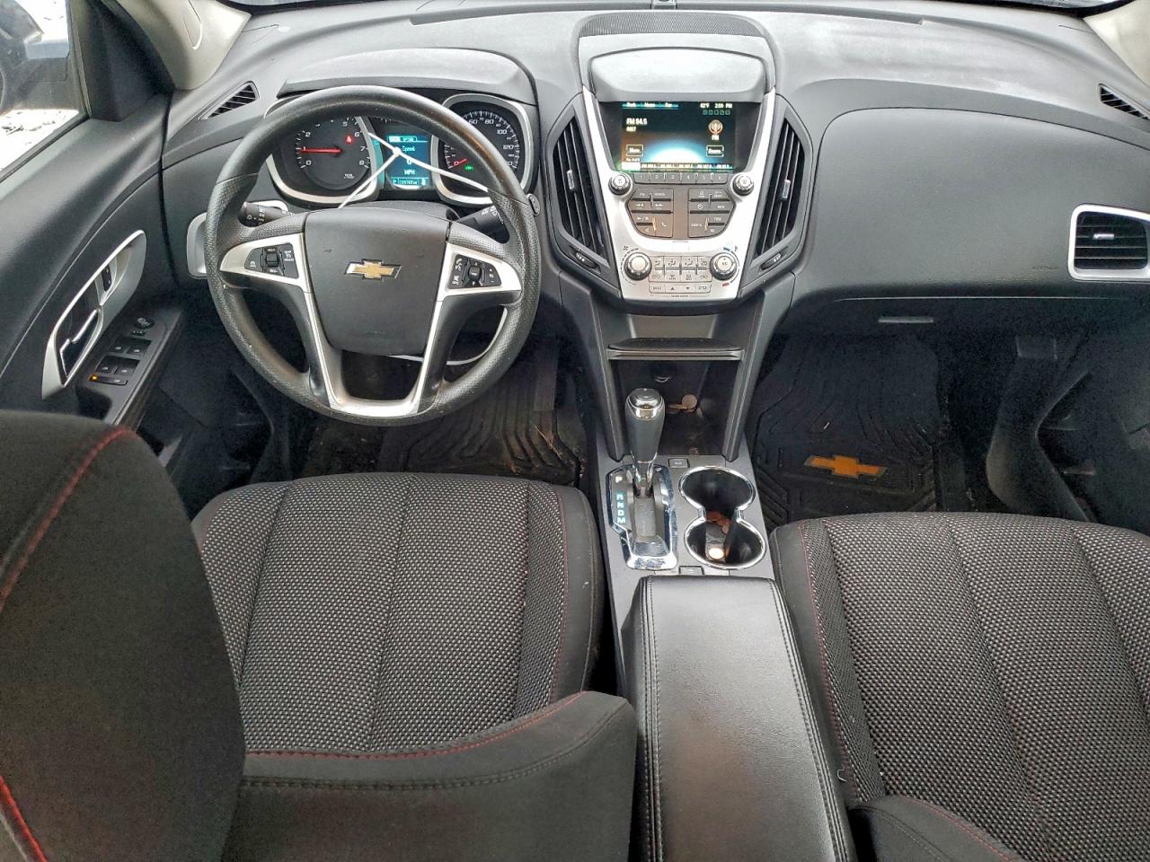 2017 CHEVROLET EQUINOX LT photo 8