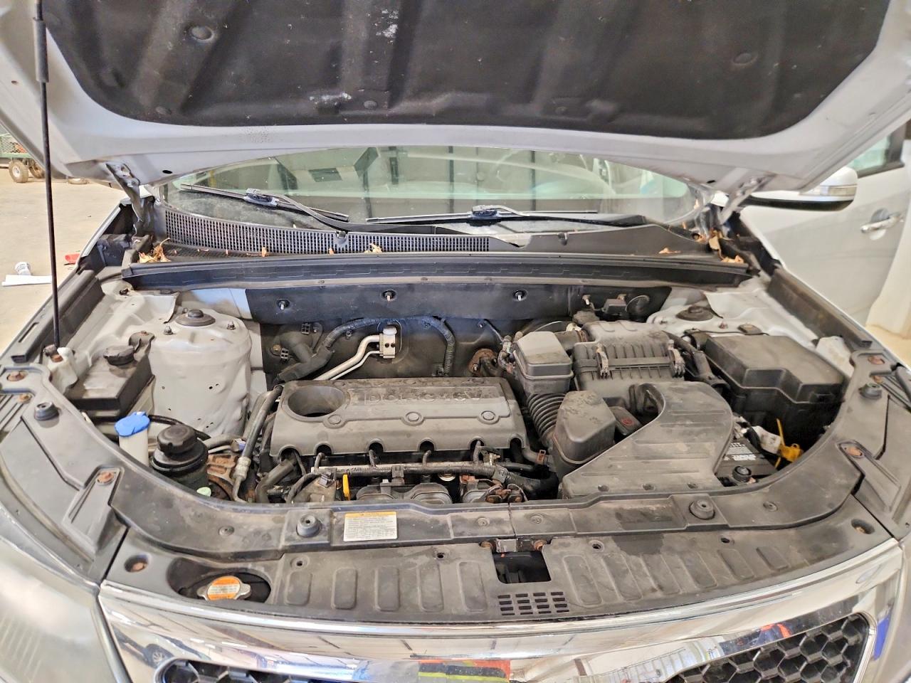 2011 KIA SORENTO BASE photo 12