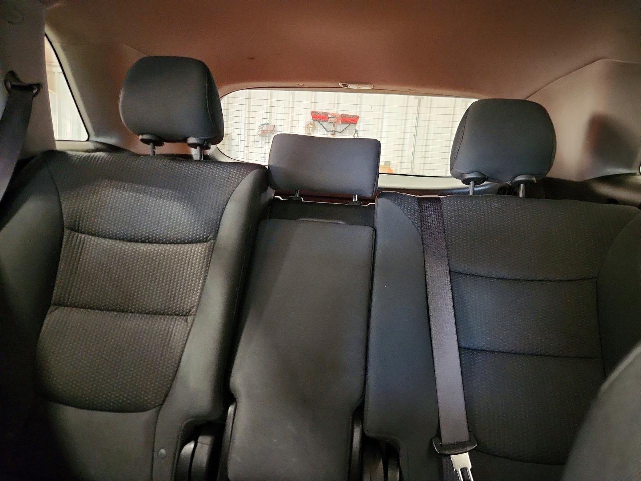2011 KIA SORENTO BASE photo 10