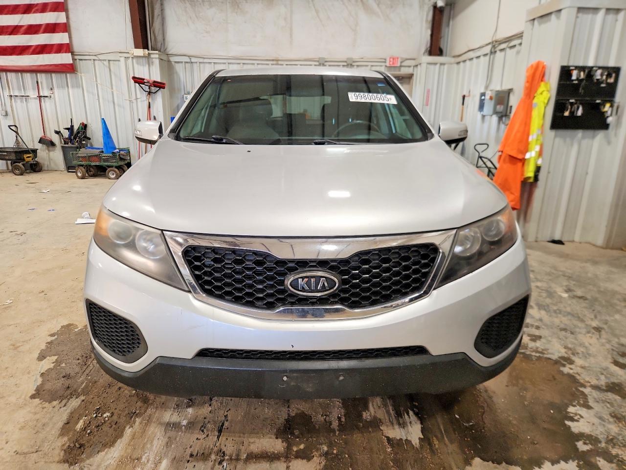 2011 KIA SORENTO BASE photo 5