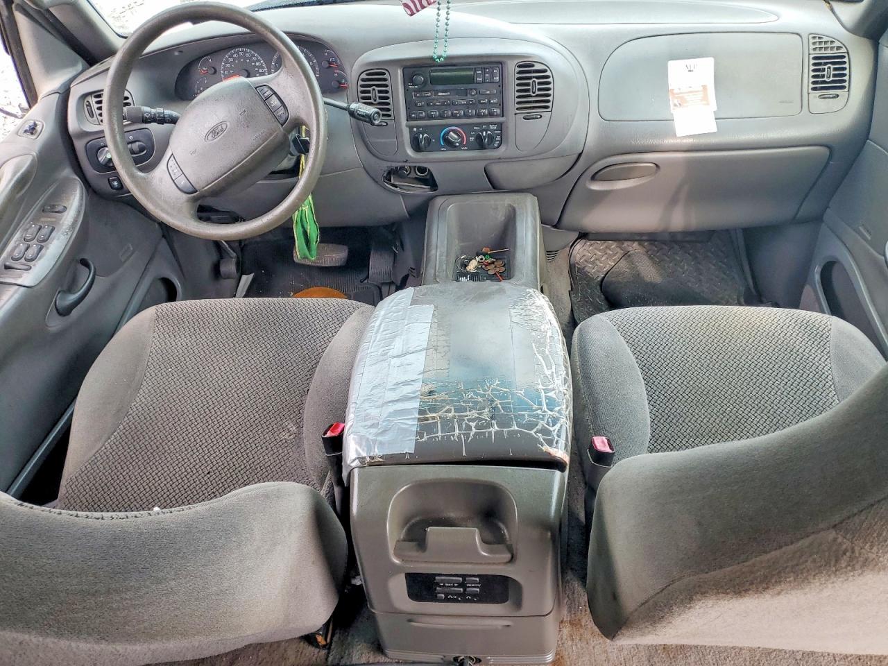 2000 FORD EXPEDITION XLT photo 8
