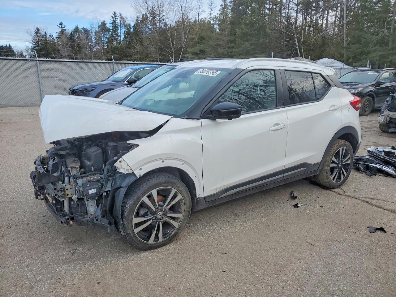 2020 NISSAN KICKS