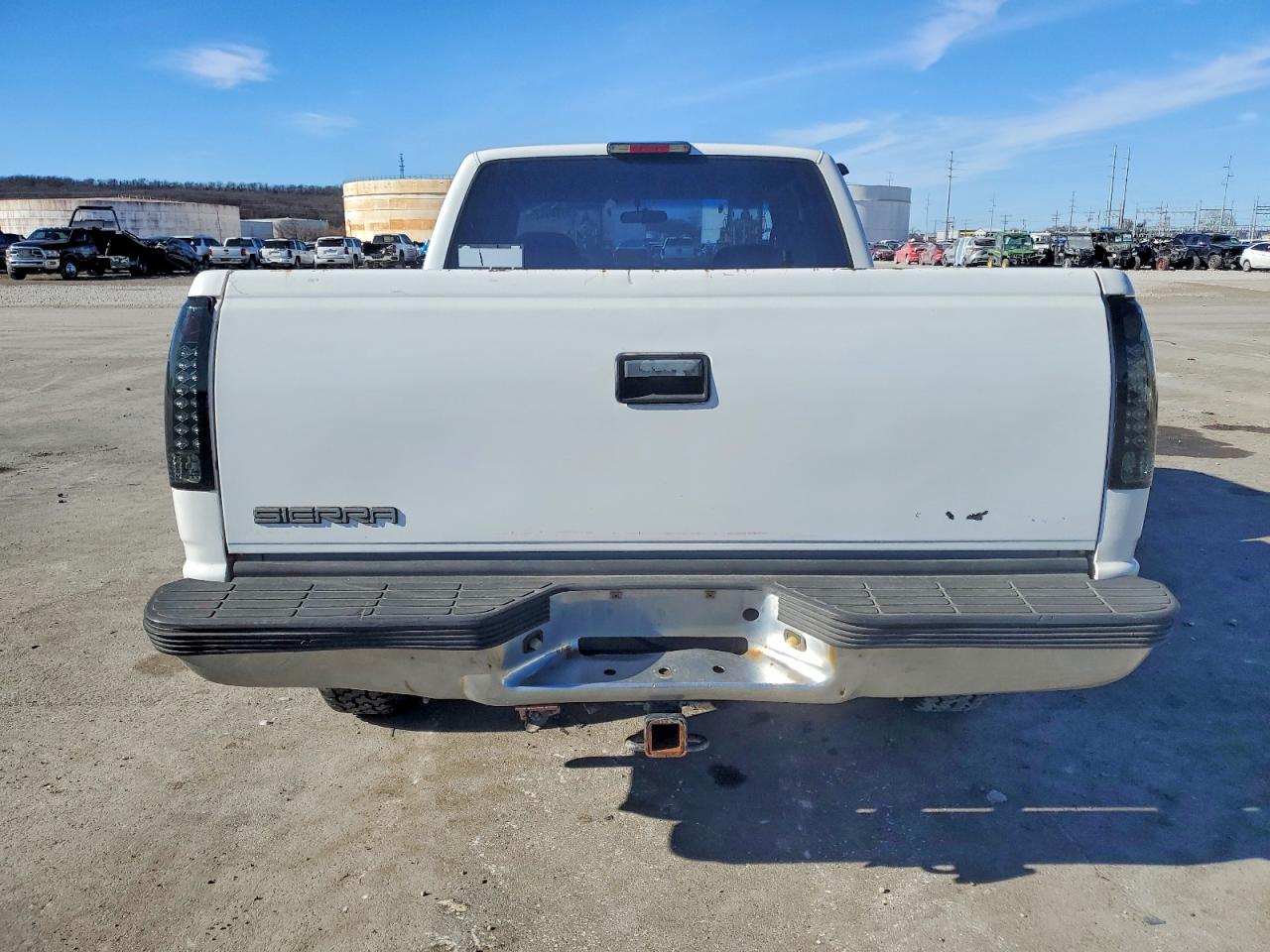 1997 GMC SIERRA C1500 photo 6