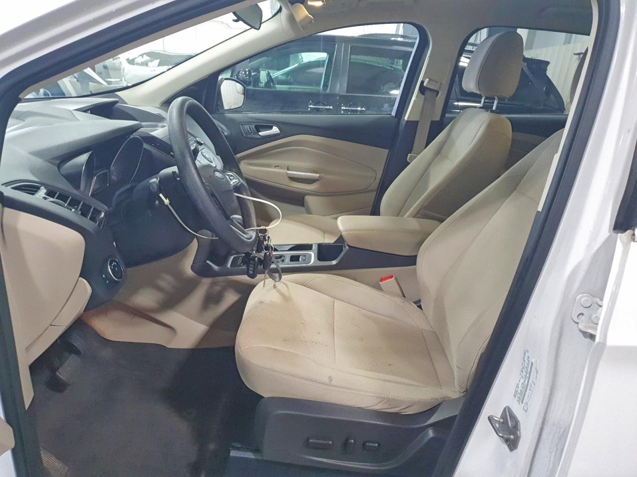 2017 FORD ESCAPE SE photo 7