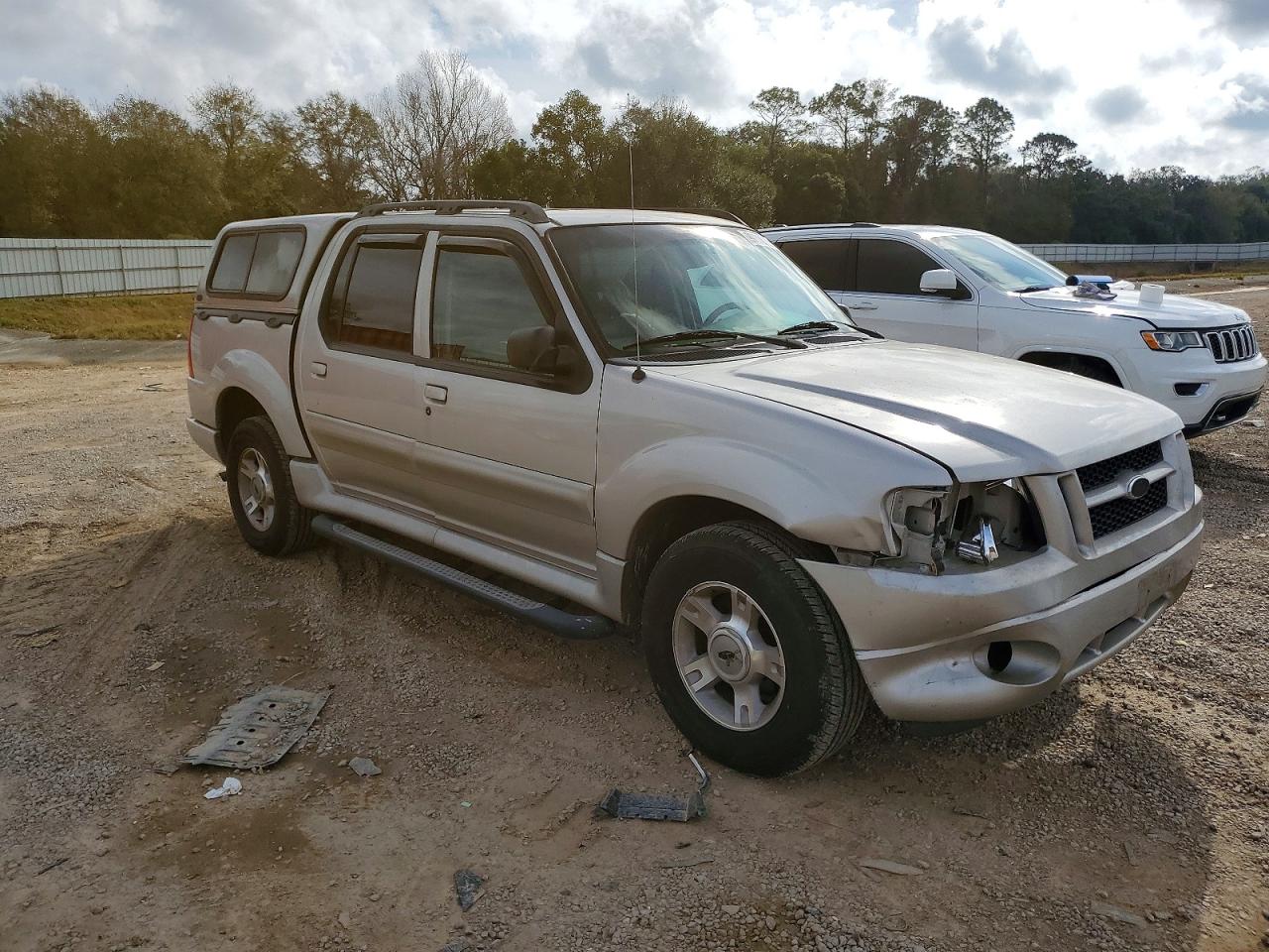2004 FORD EXPLORER SPORT TRAC photo 4