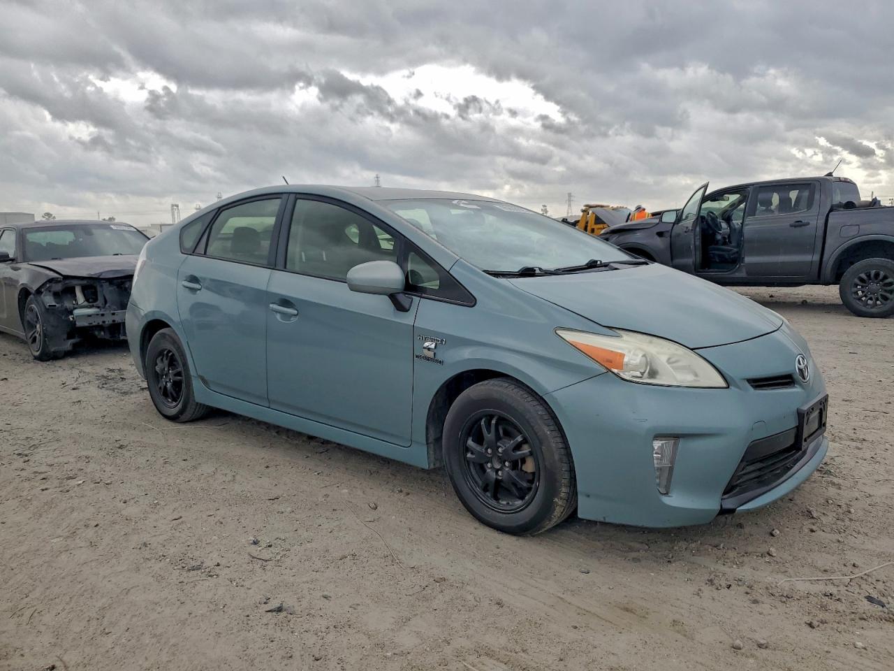 2012 TOYOTA PRIUS photo 4