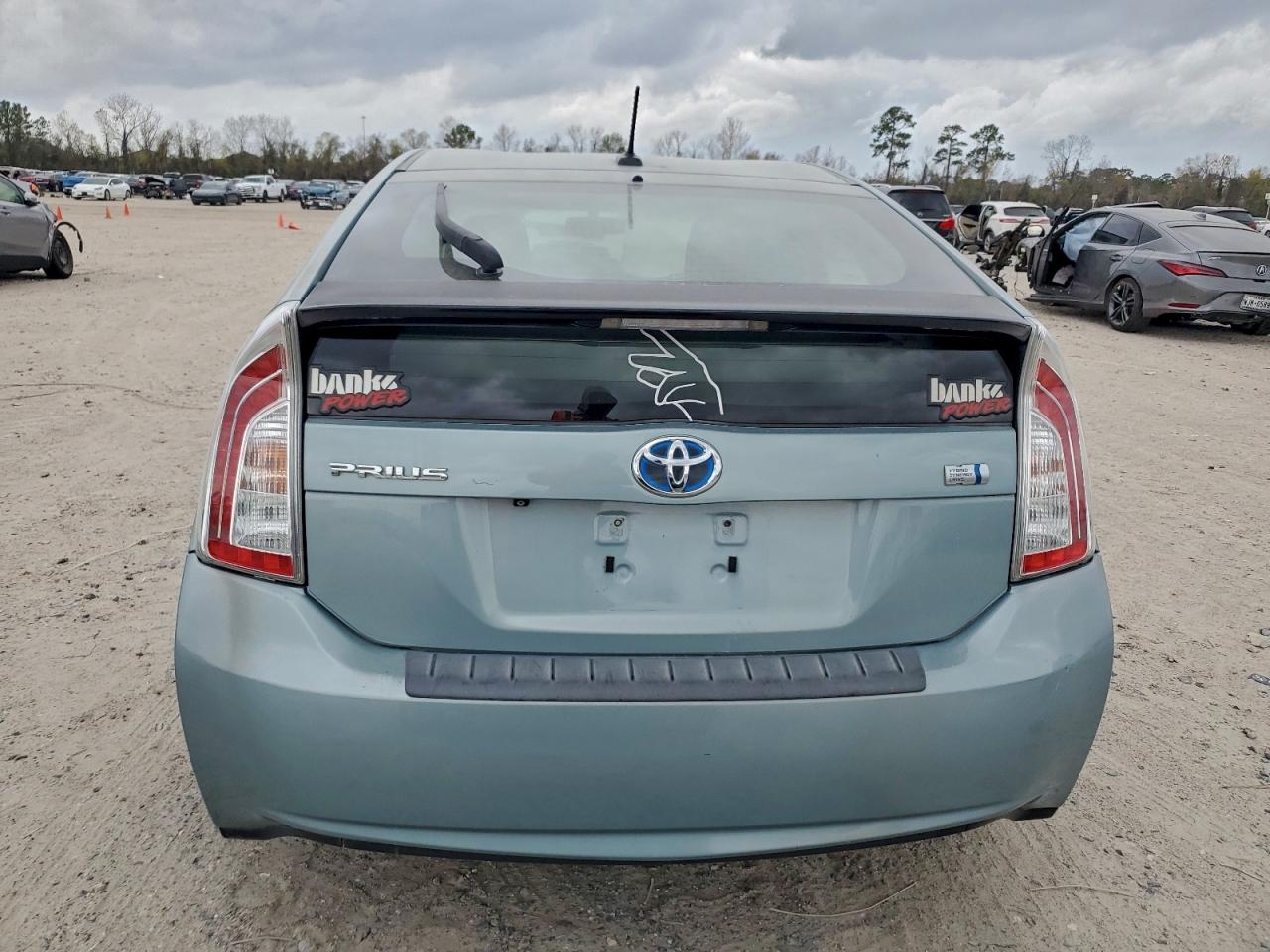2012 TOYOTA PRIUS photo 6