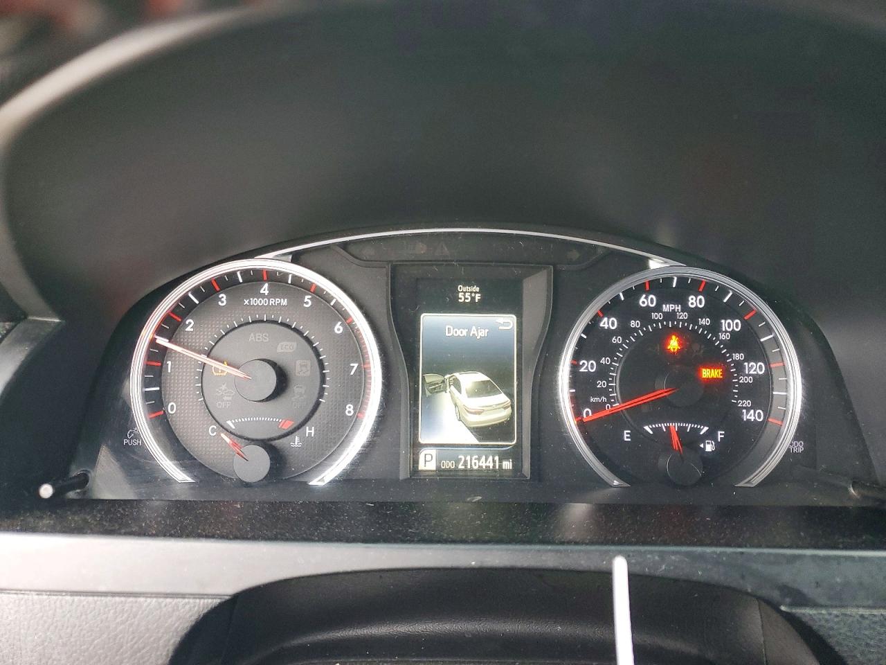 2017 TOYOTA CAMRY LE photo 9