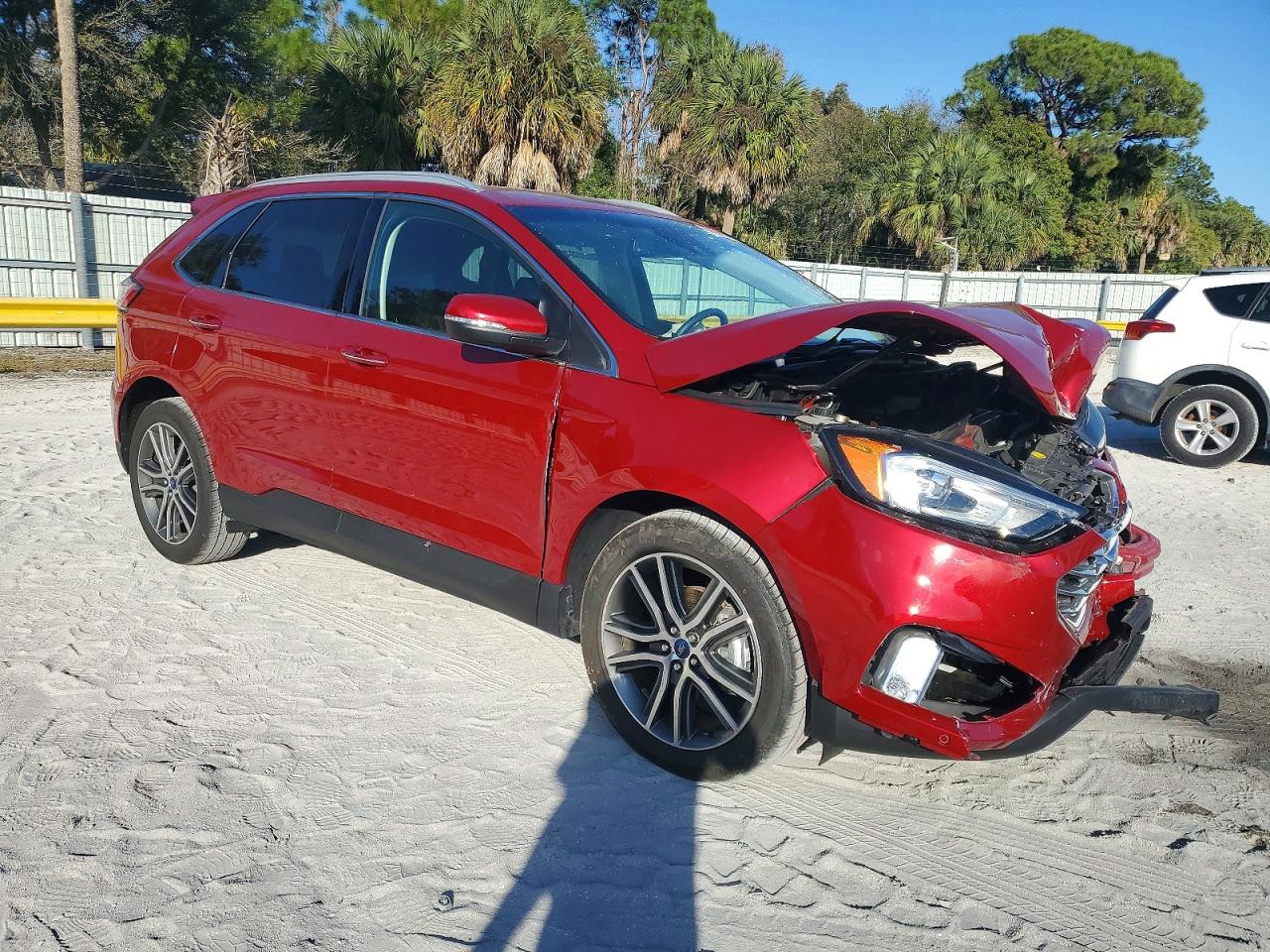 2020 FORD EDGE TITANIUM photo 4
