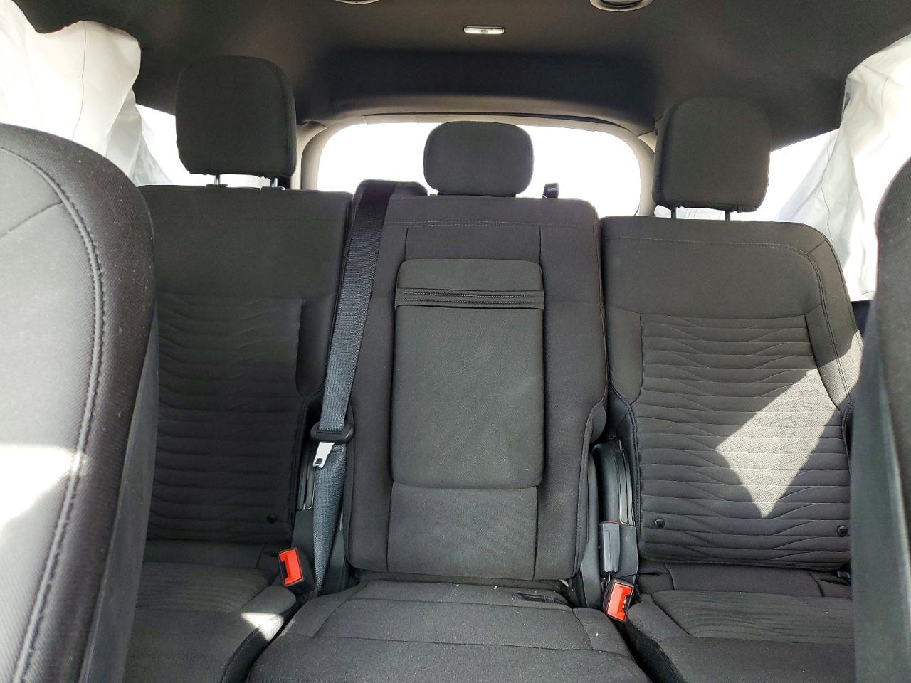 2020 FORD EXPLORER XLT photo 10
