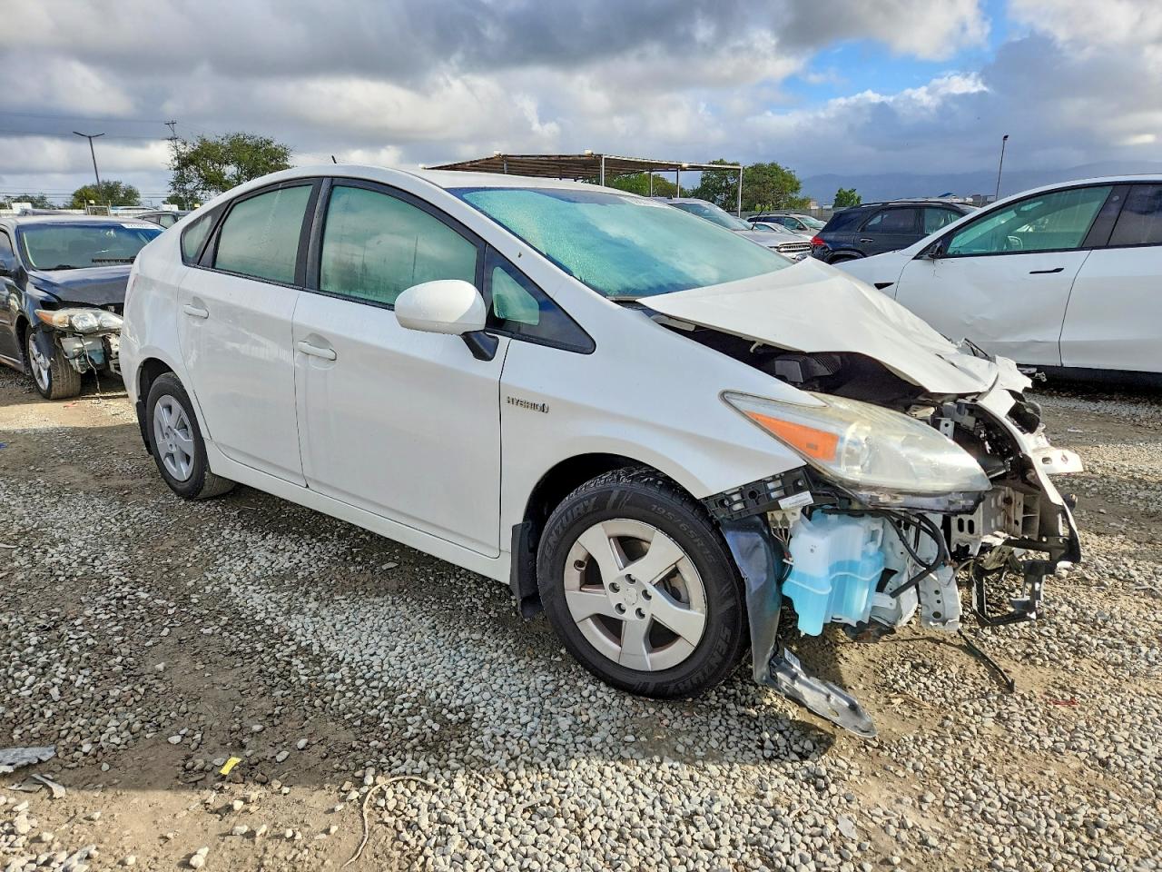 2011 TOYOTA PRIUS photo 4
