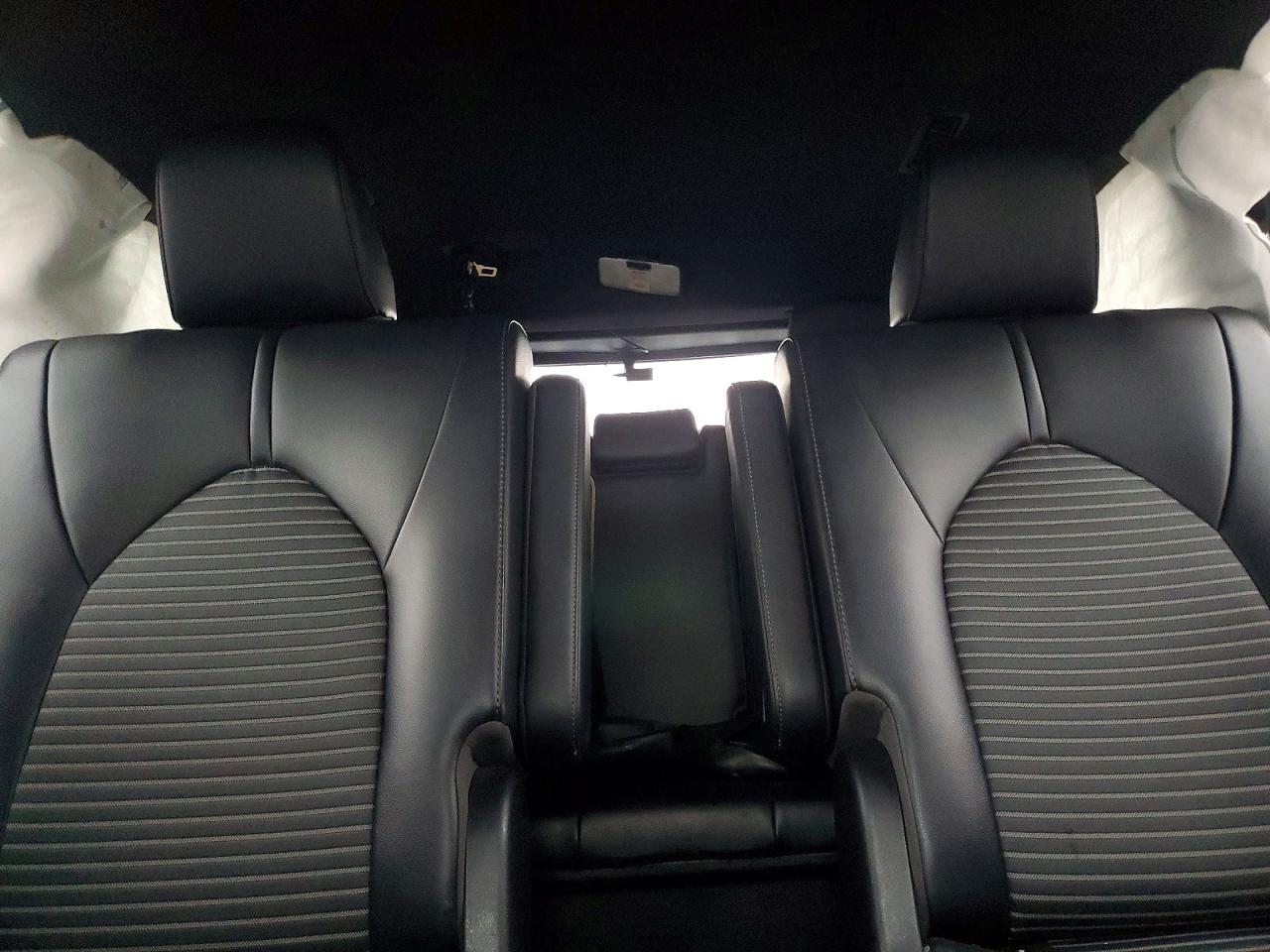 2021 TOYOTA HIGHLANDER XSE photo 10