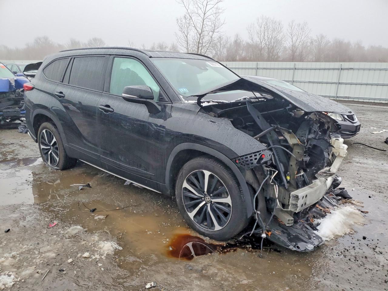 2021 TOYOTA HIGHLANDER XSE photo 4