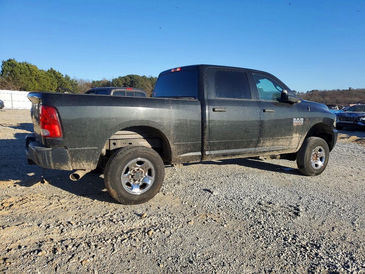 2018 RAM 2500 ST photo 3