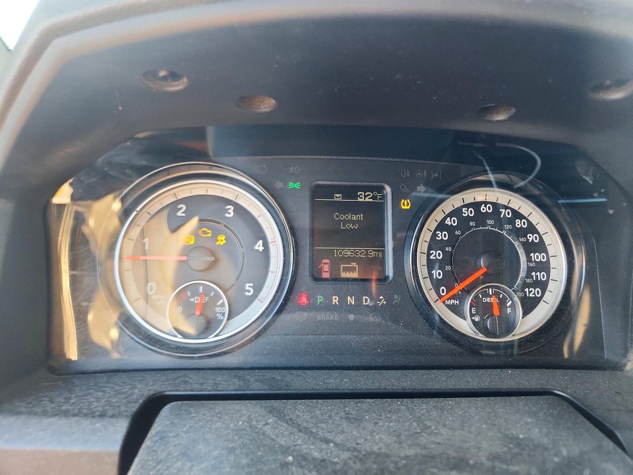 2018 RAM 2500 ST photo 9