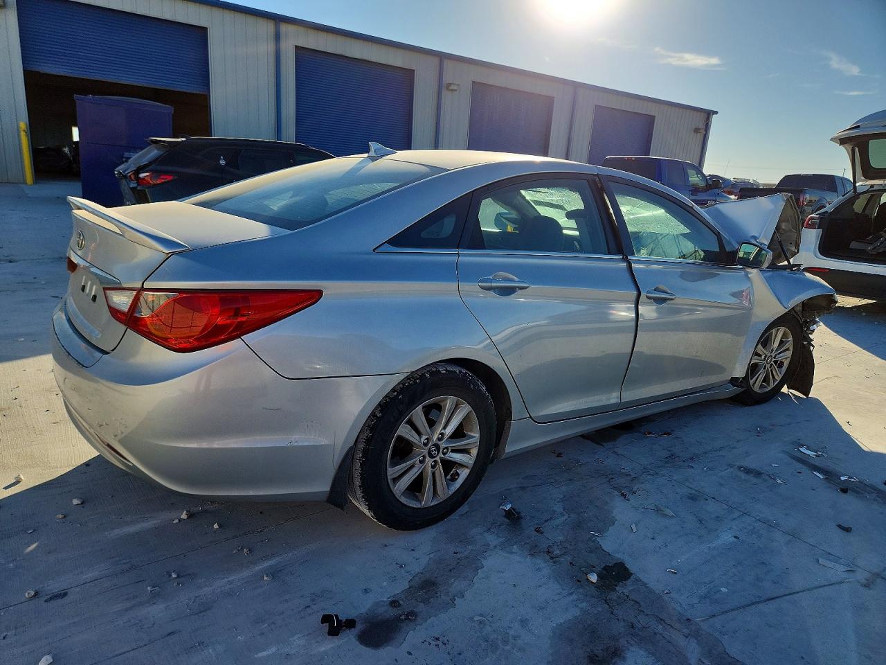 2013 HYUNDAI SONATA GLS photo 3