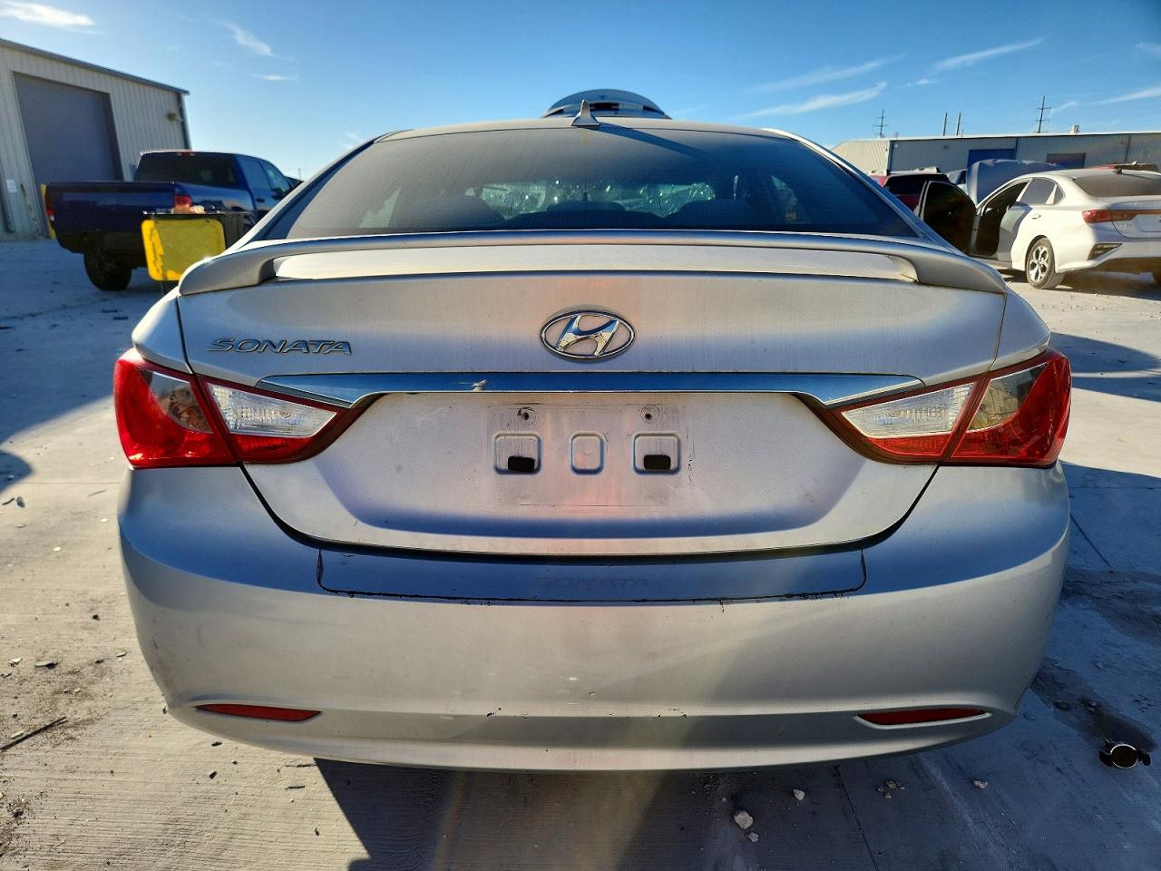 2013 HYUNDAI SONATA GLS photo 6
