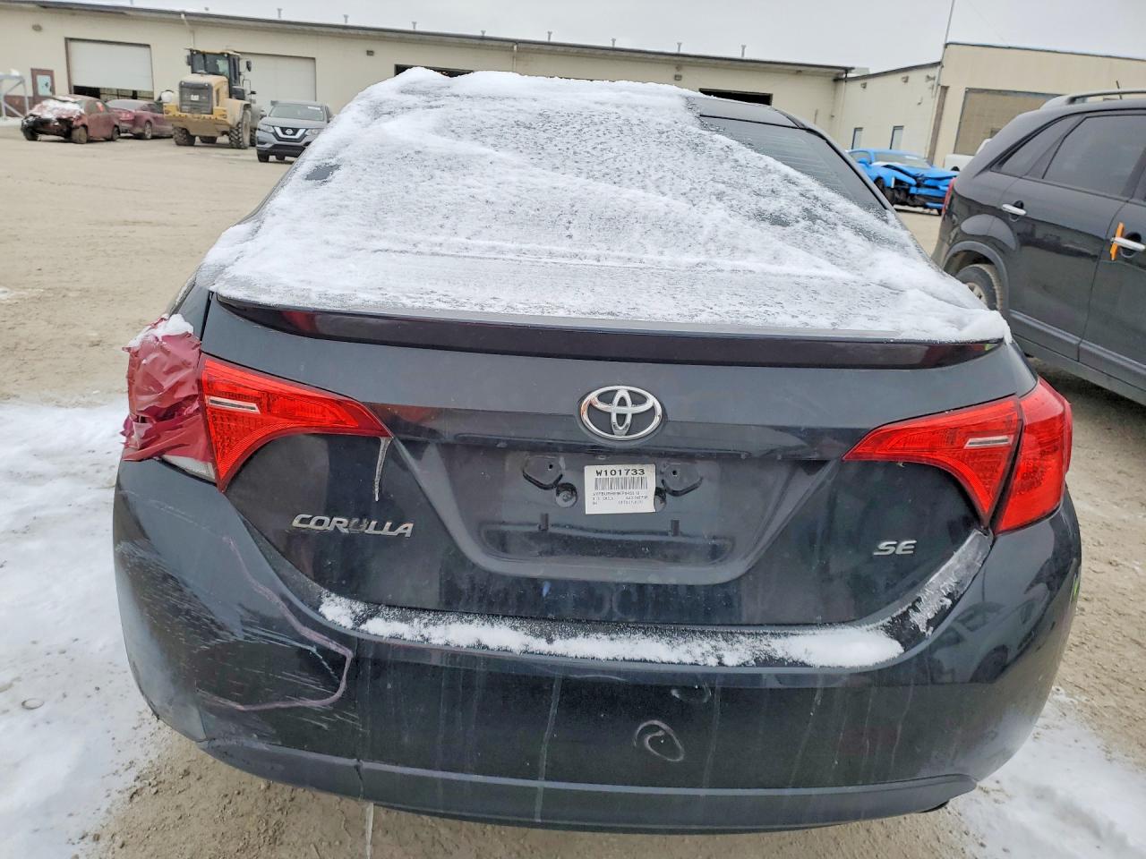 2019 TOYOTA COROLLA photo 6