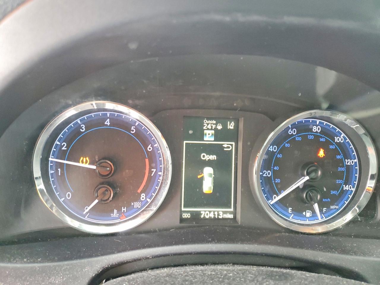 2019 TOYOTA COROLLA photo 9