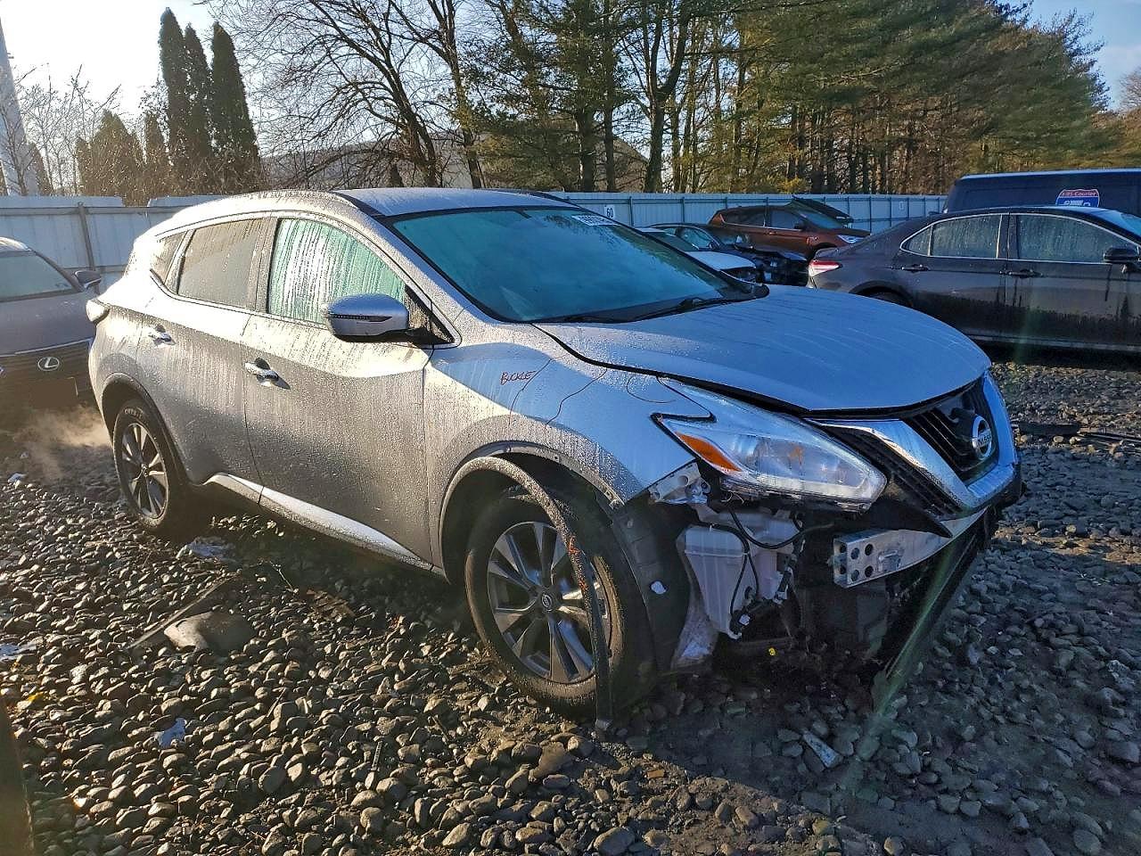 2017 NISSAN MURANO S photo 4