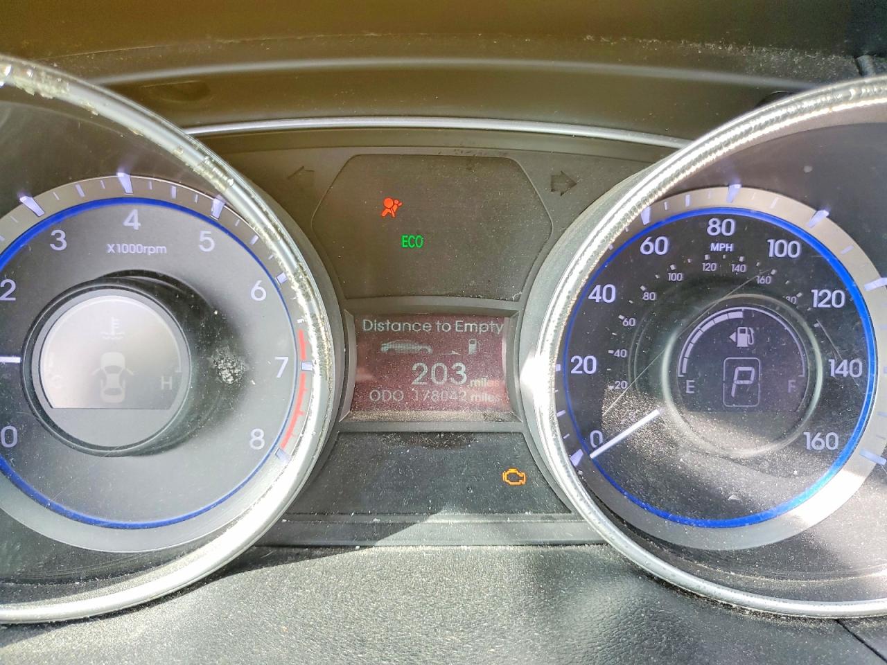 2011 HYUNDAI SONATA GLS photo 25