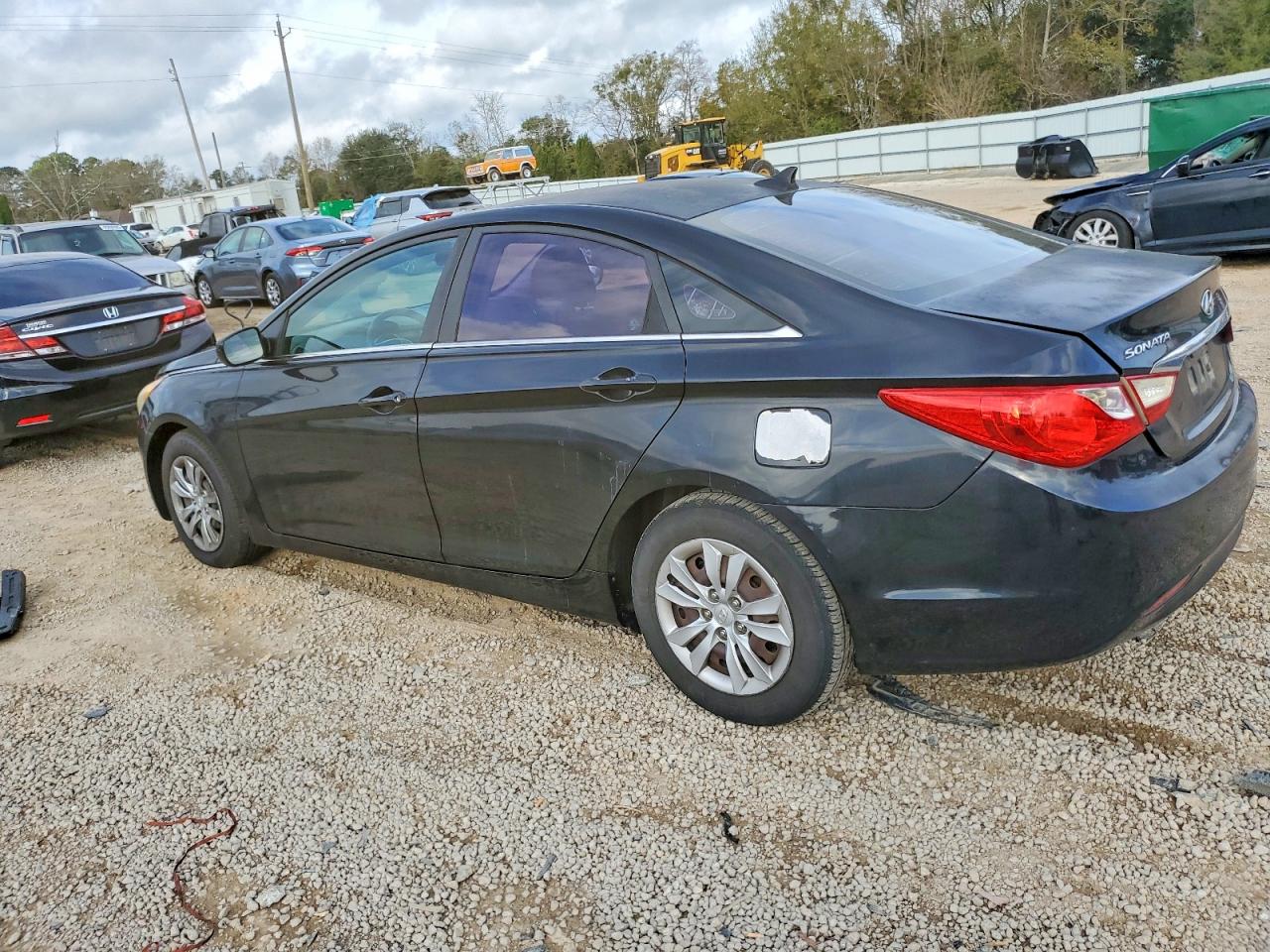 2011 HYUNDAI SONATA GLS photo 4